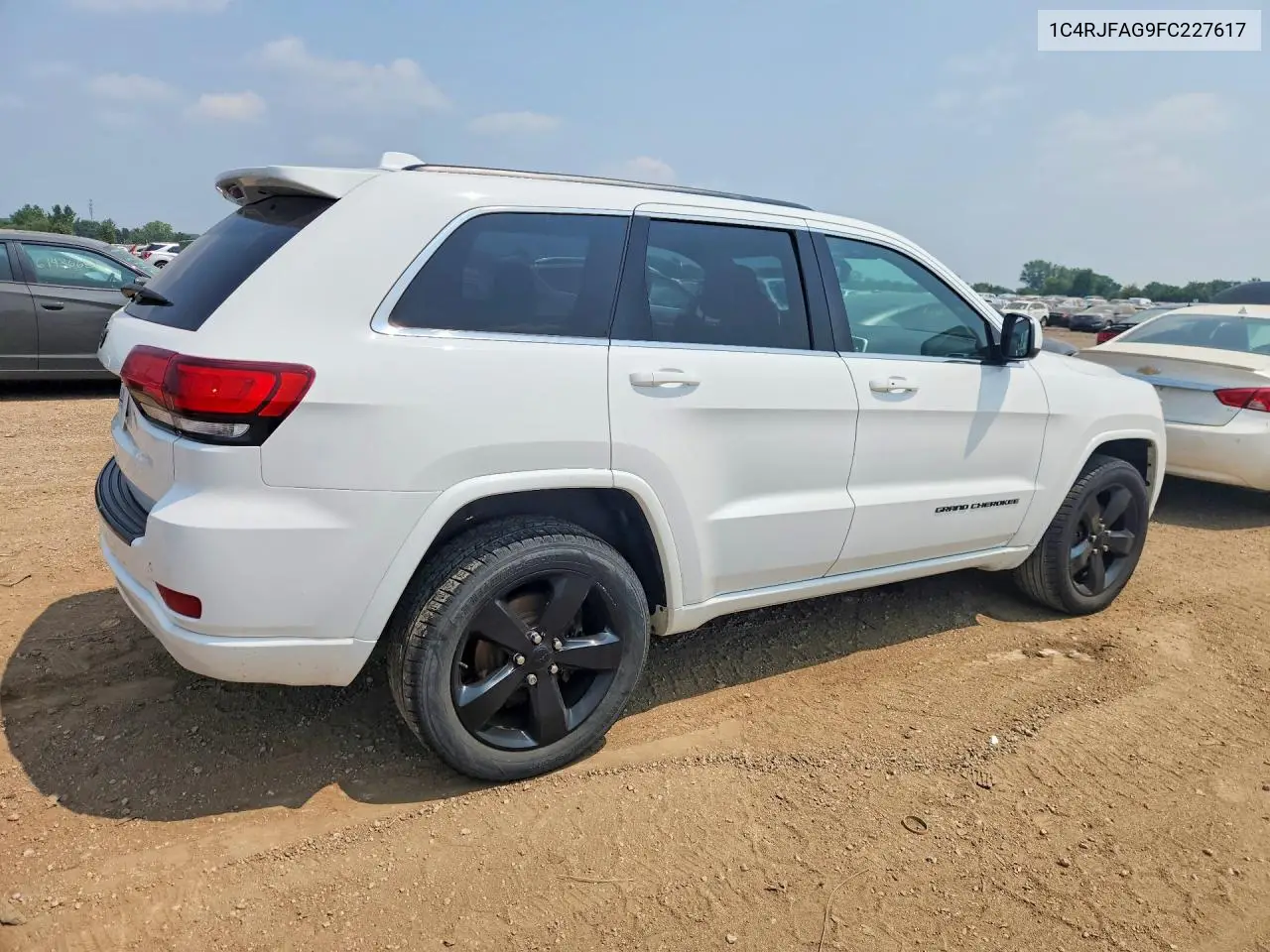 2015 Jeep Grand Cherokee Laredo VIN: 1C4RJFAG9FC227617 Lot: 61511506