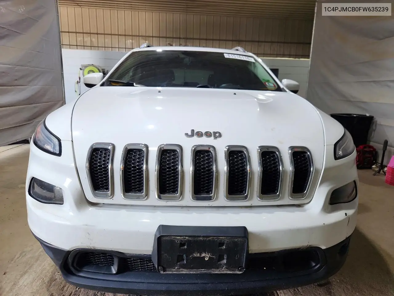 2015 Jeep Cherokee Latitude VIN: 1C4PJMCB0FW635239 Lot: 61516116