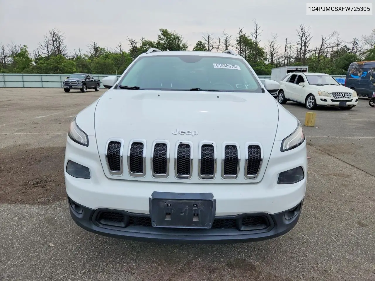 2015 Jeep Cherokee Latitude VIN: 1C4PJMCSXFW725305 Lot: 61538676