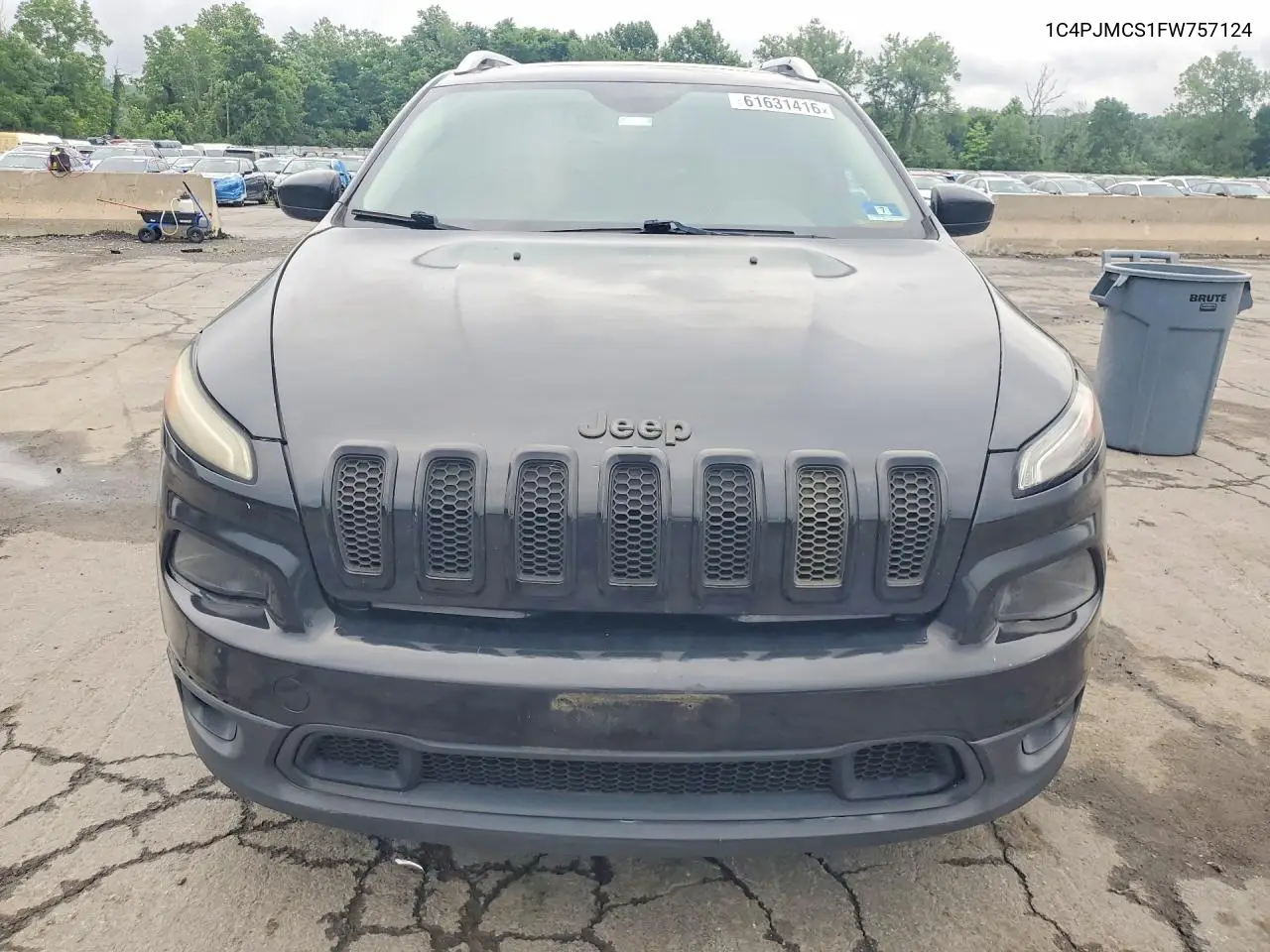 2015 Jeep Cherokee Latitude VIN: 1C4PJMCS1FW757124 Lot: 61631416