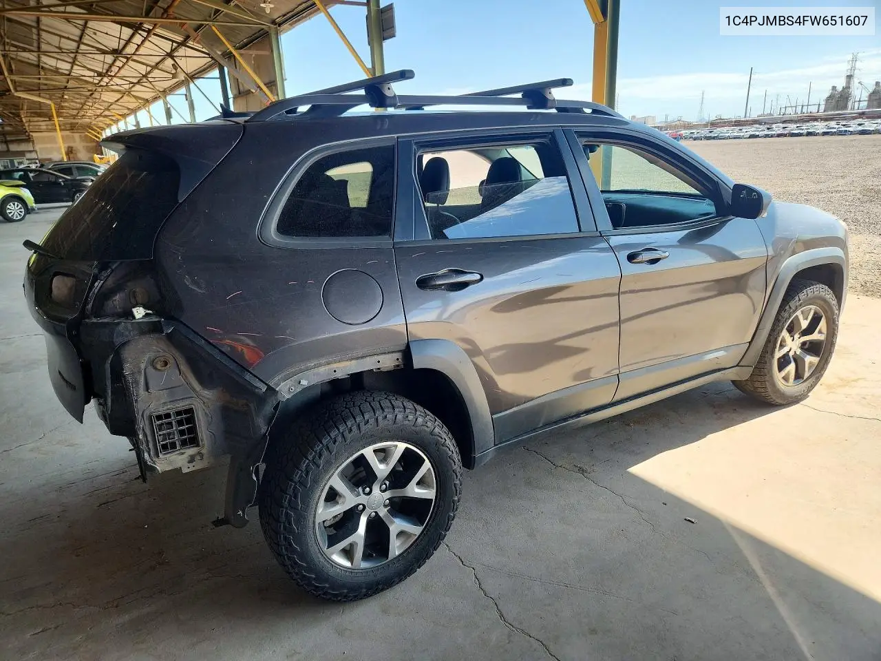 2015 Jeep Cherokee Trailhawk VIN: 1C4PJMBS4FW651607 Lot: 61798526