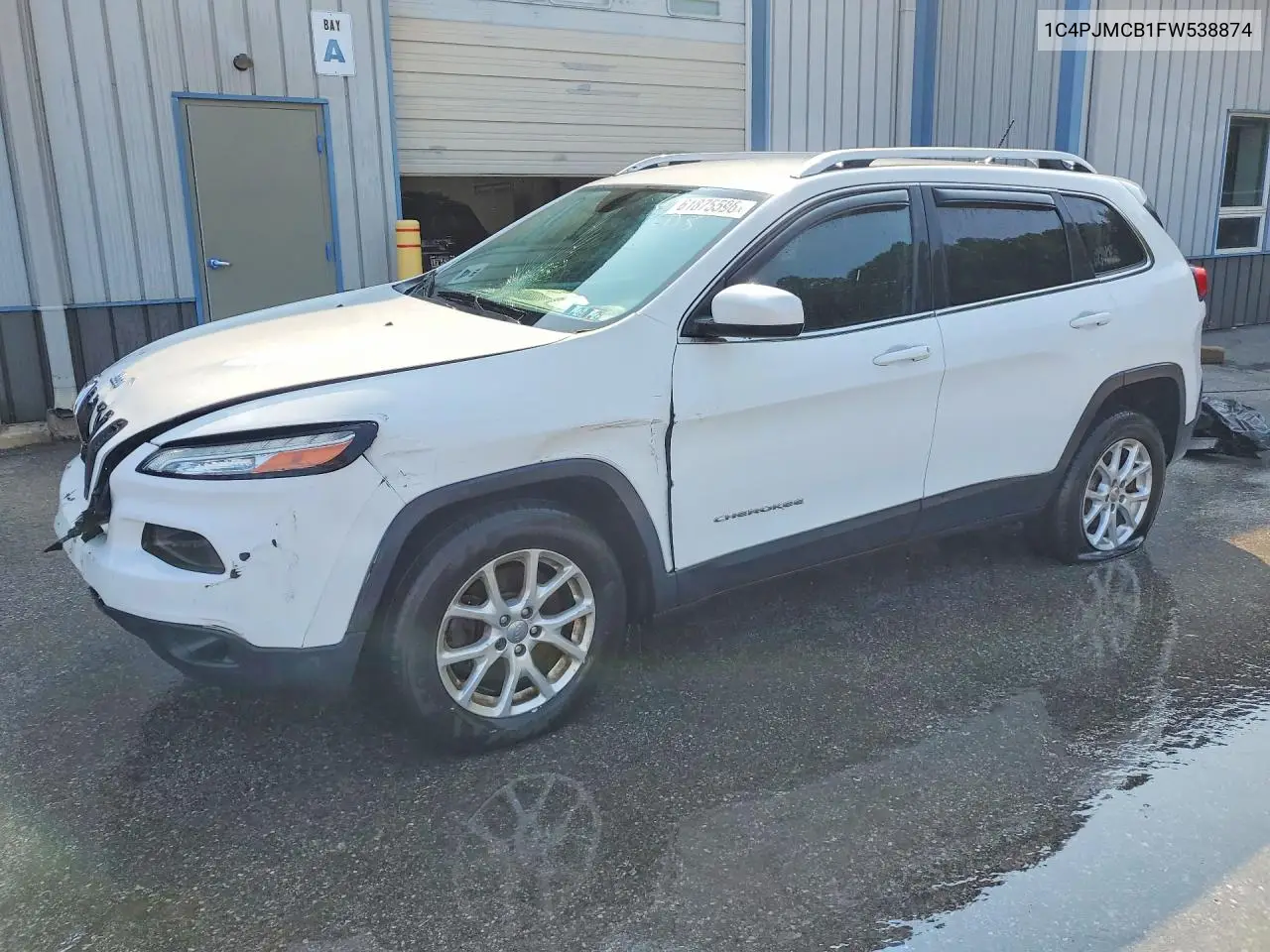 2015 Jeep Cherokee Latitude VIN: 1C4PJMCB1FW538874 Lot: 61875596