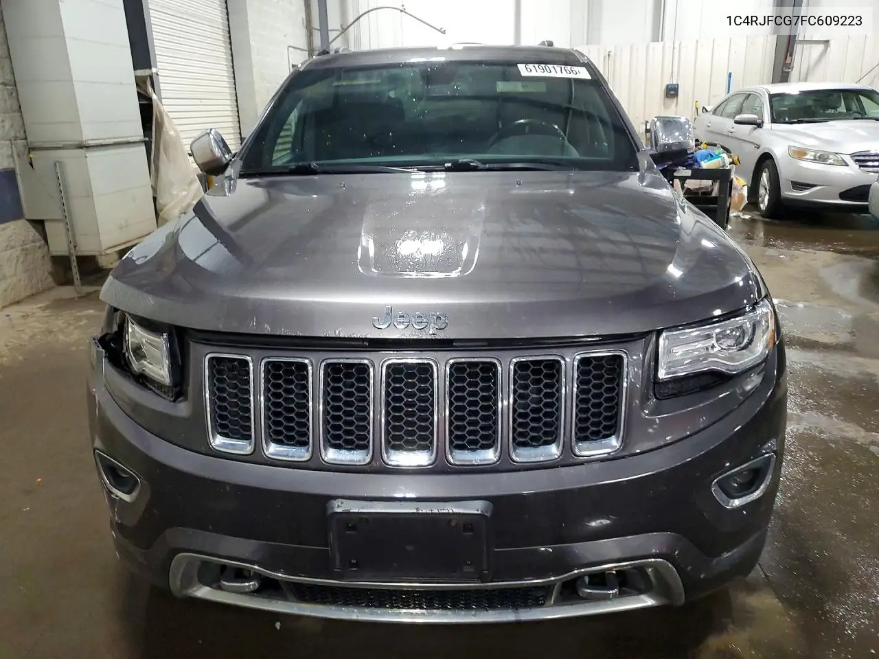 2015 Jeep Grand Cherokee Overland VIN: 1C4RJFCG7FC609223 Lot: 61901766