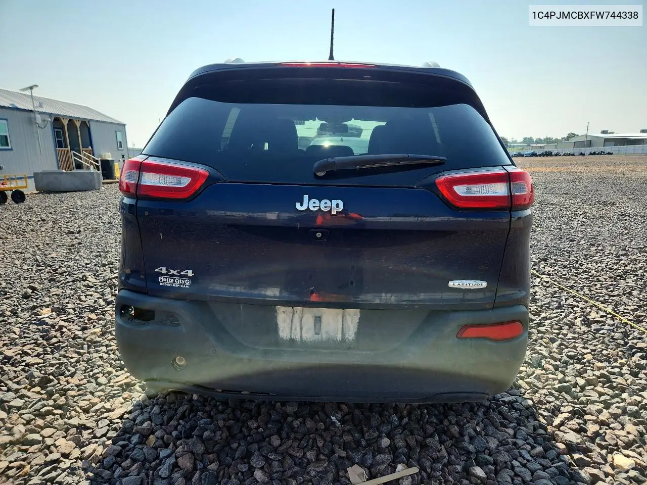 2015 Jeep Cherokee VIN: 1C4PJMCBXFW744338 Lot: 62110656