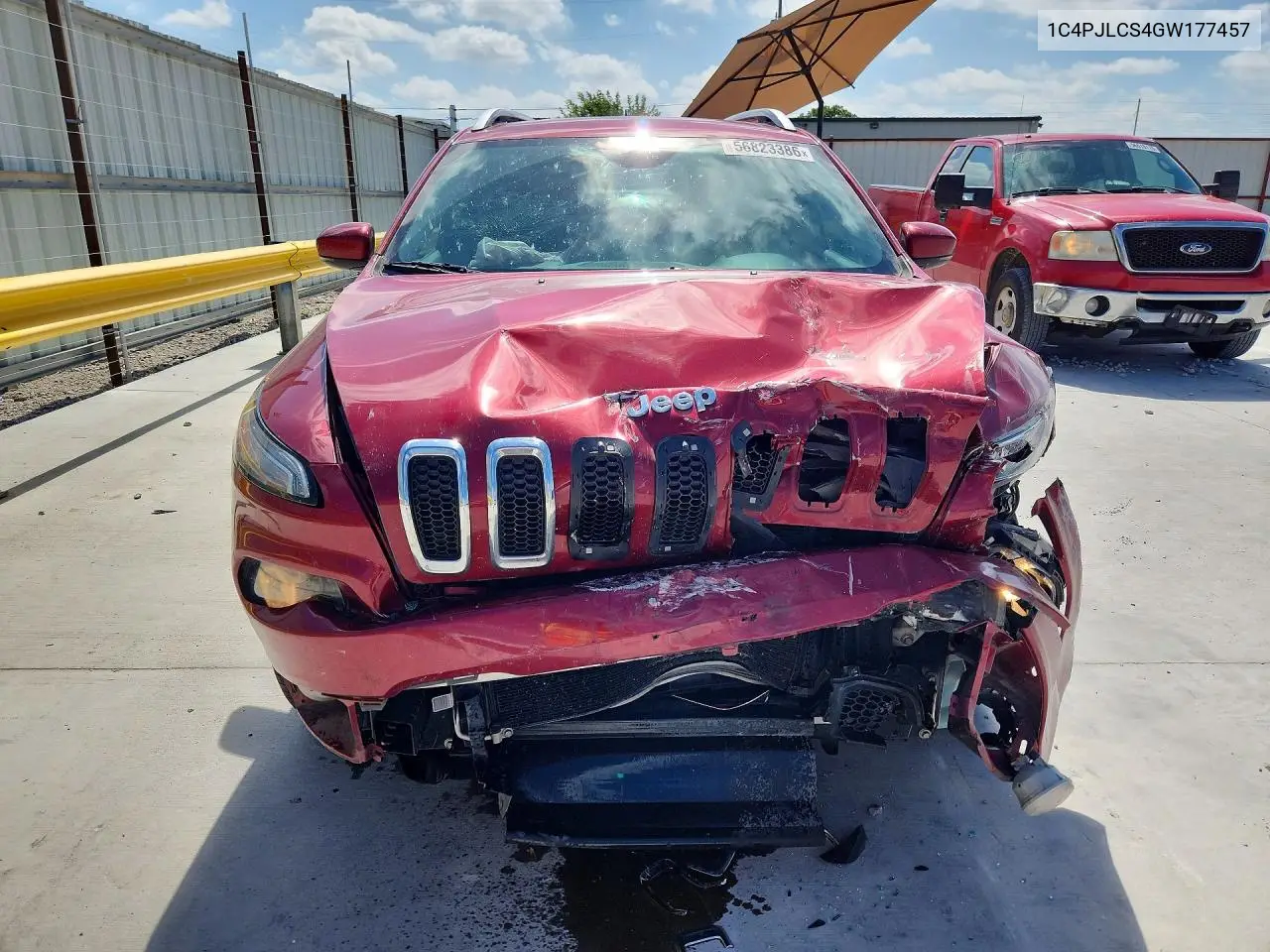 2016 Jeep Cherokee Latitude VIN: 1C4PJLCS4GW177457 Lot: 56823386