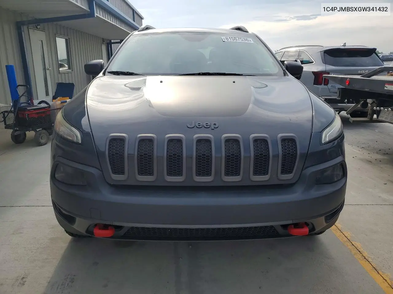 2016 Jeep Cherokee Trailhawk VIN: 1C4PJMBSXGW341432 Lot: 61567536