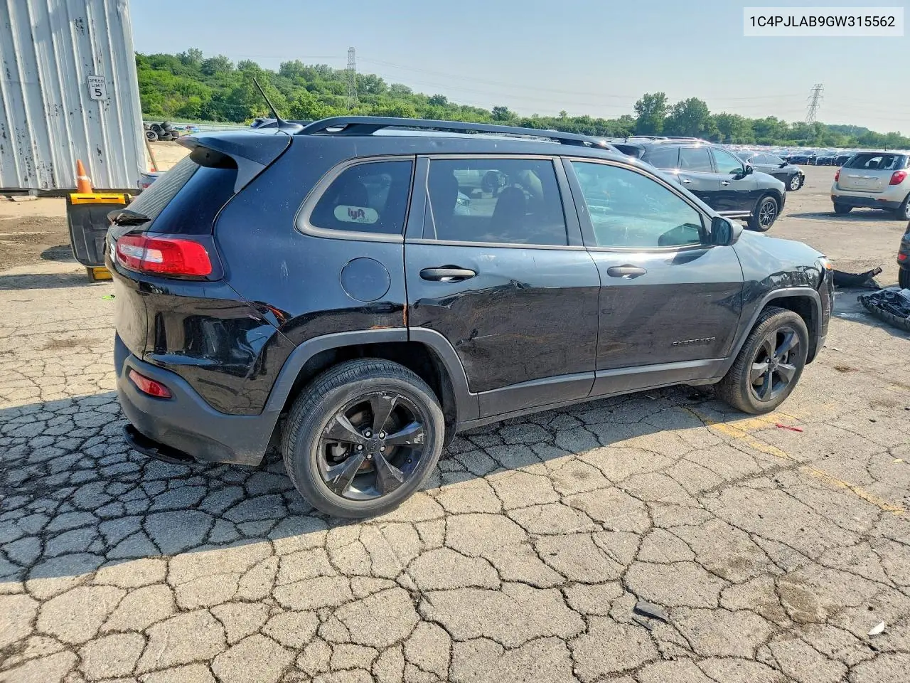2016 Jeep Cherokee Sport VIN: 1C4PJLAB9GW315562 Lot: 61865806