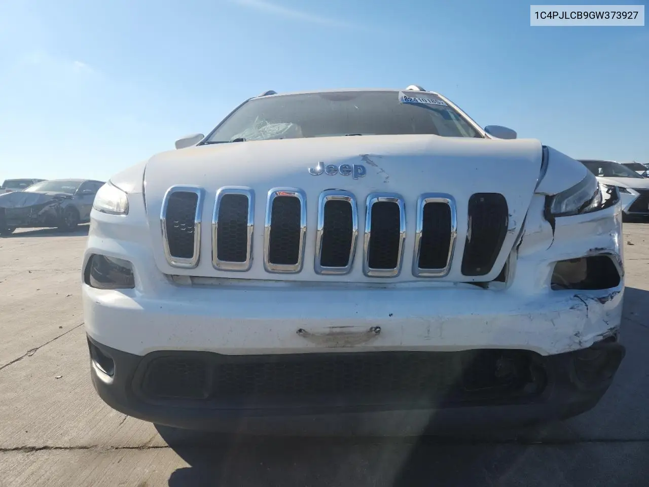 2016 Jeep Cherokee Latitude VIN: 1C4PJLCB9GW373927 Lot: 82410185