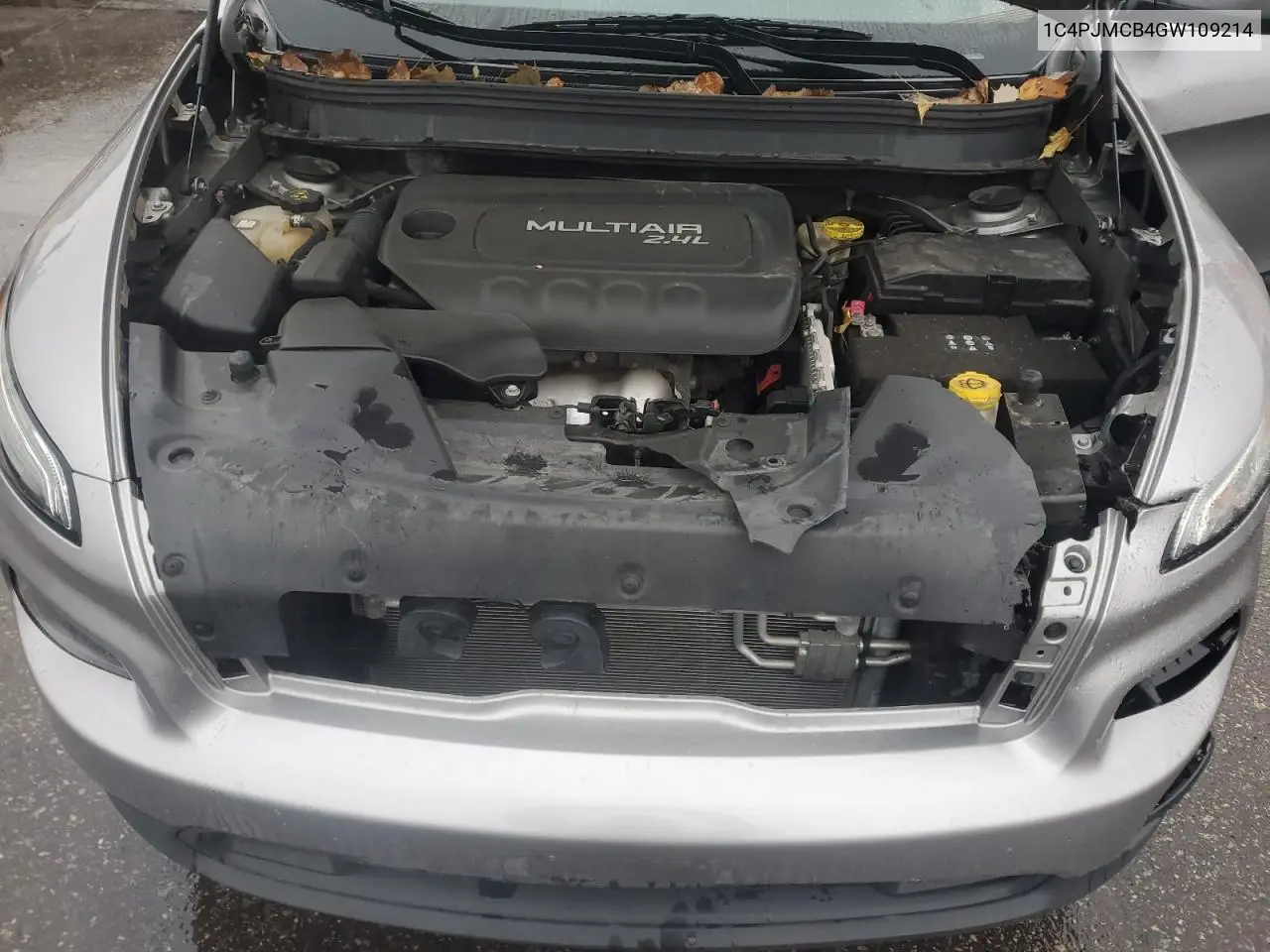 1C4PJMCB4GW109214 2016 Jeep Cherokee Latitude