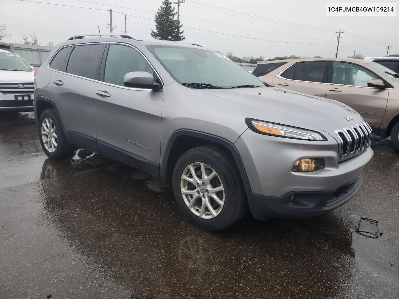 1C4PJMCB4GW109214 2016 Jeep Cherokee Latitude