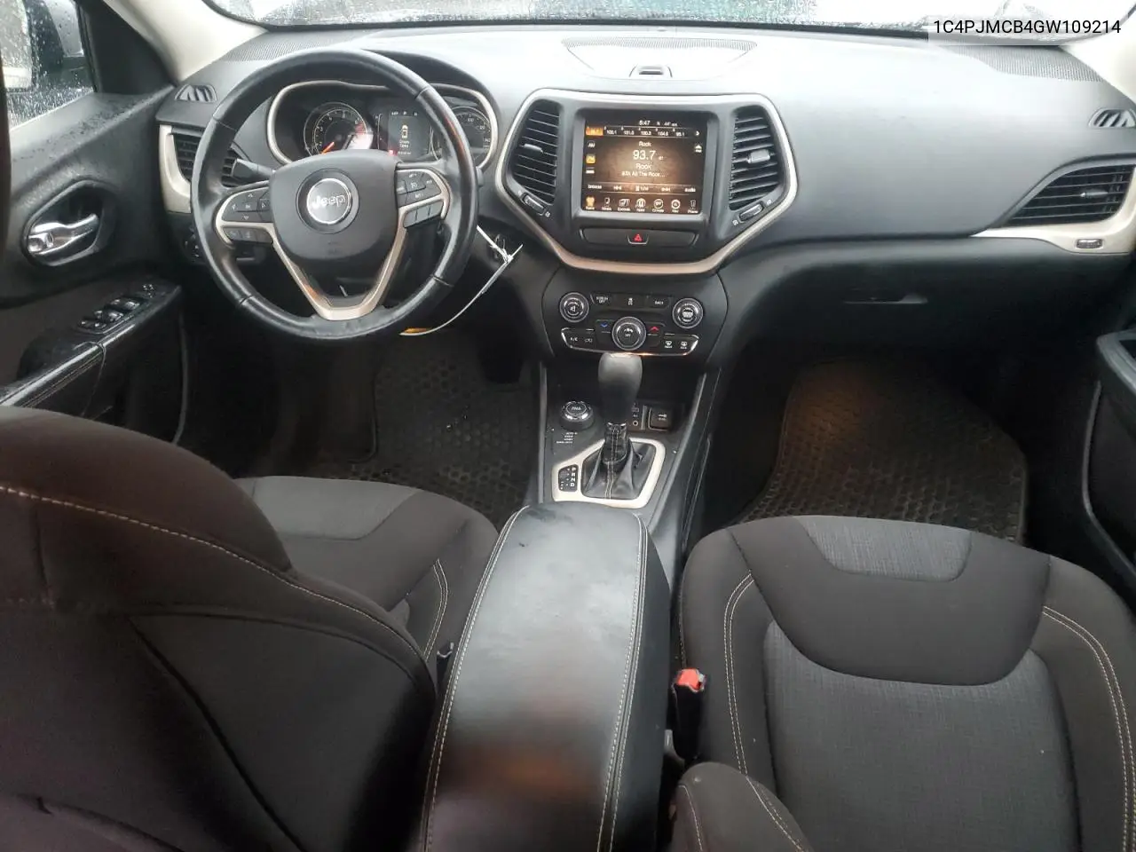 1C4PJMCB4GW109214 2016 Jeep Cherokee Latitude