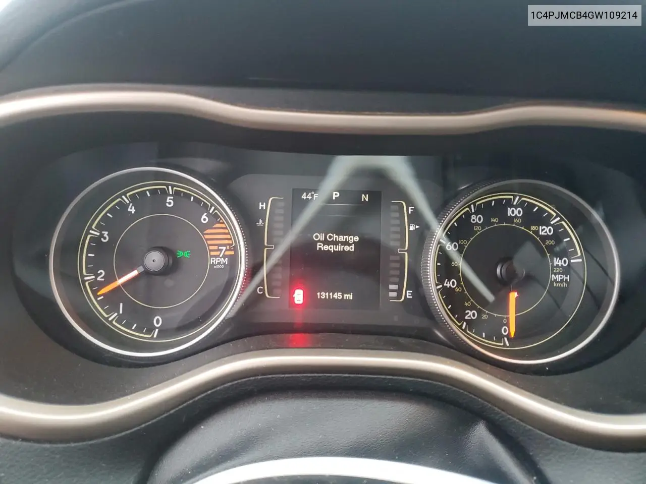 1C4PJMCB4GW109214 2016 Jeep Cherokee Latitude