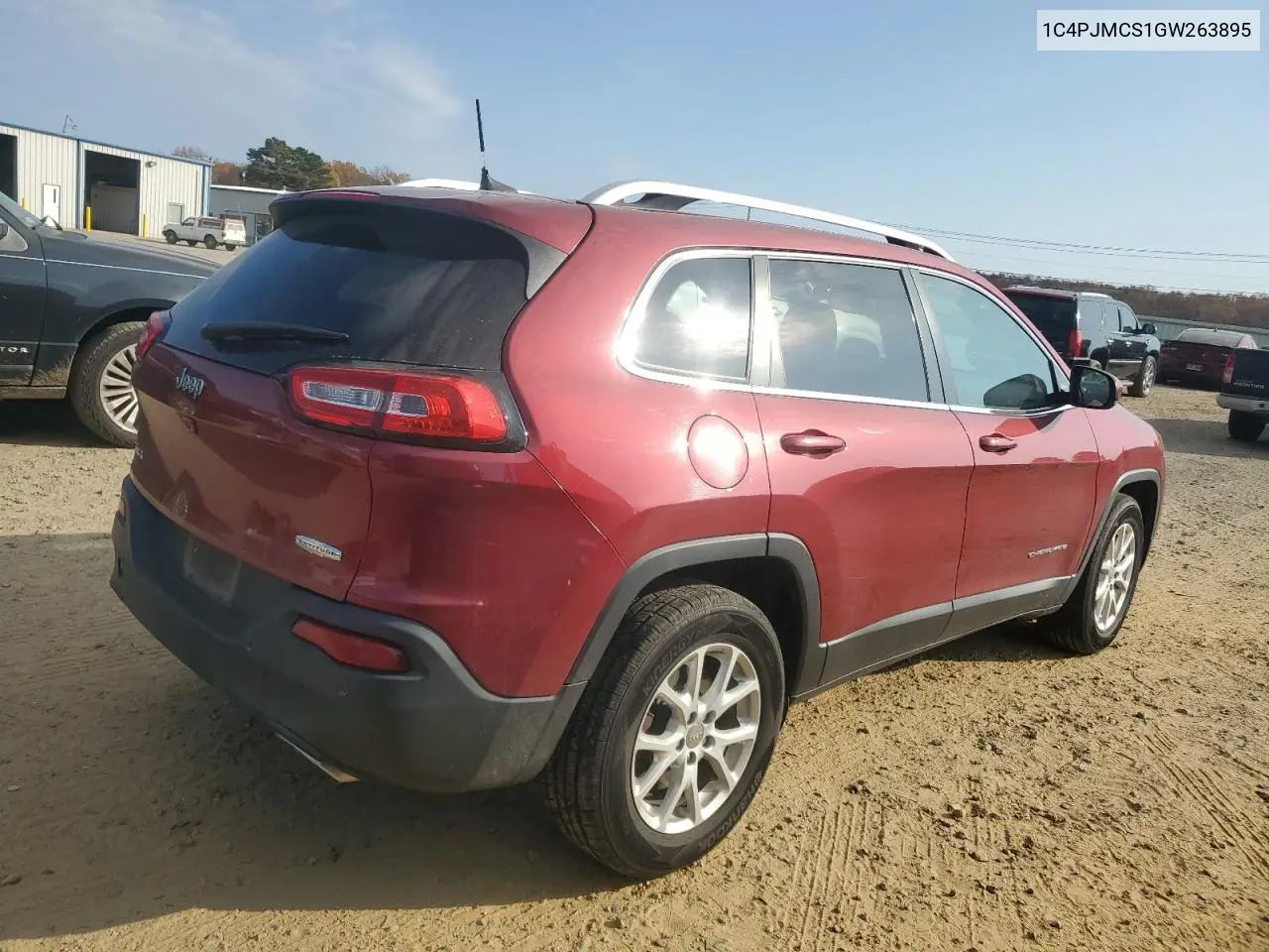1C4PJMCS1GW263895 2016 Jeep Cherokee Latitude