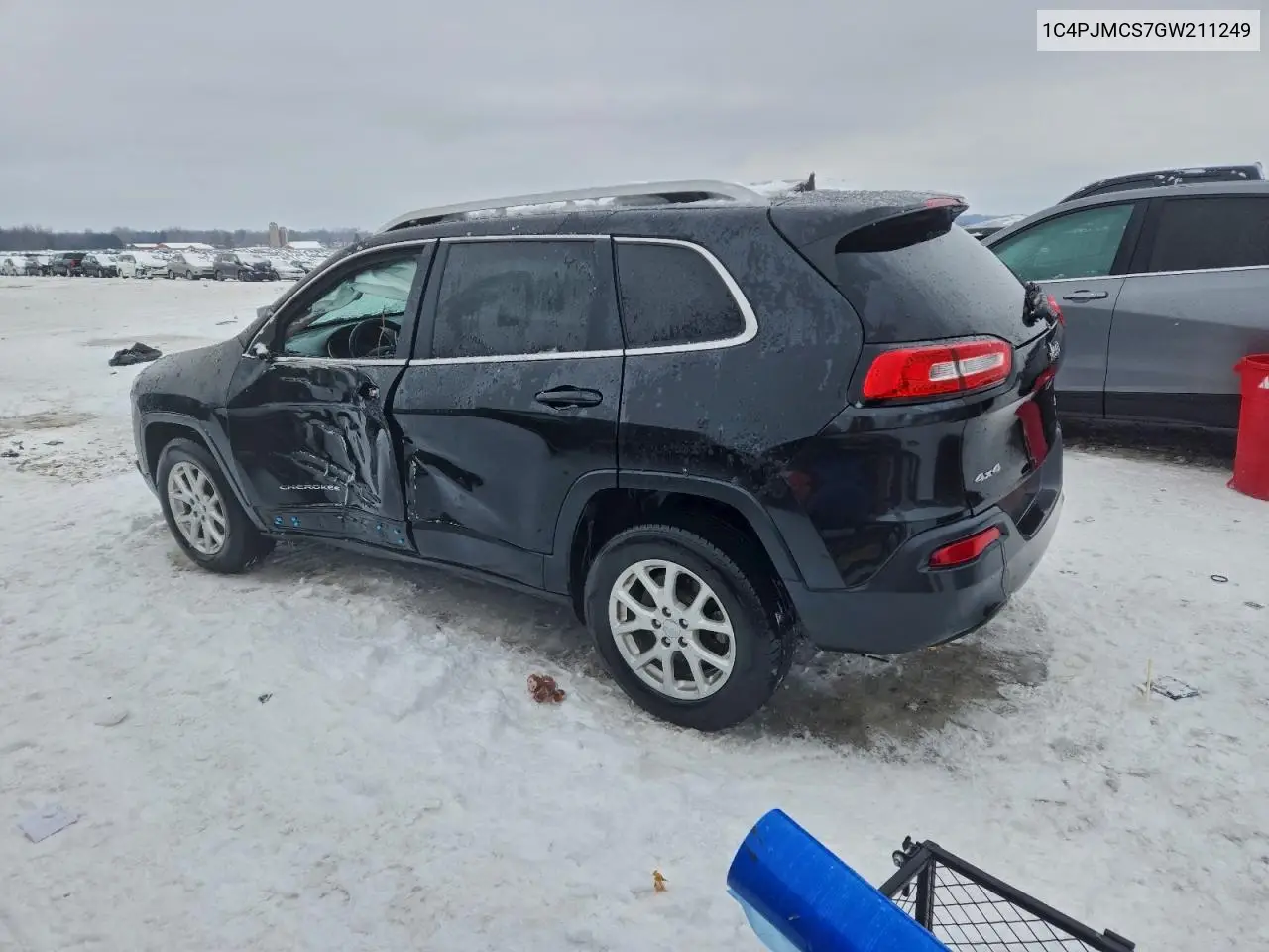 1C4PJMCS7GW211249 2016 Jeep Cherokee Latitude
