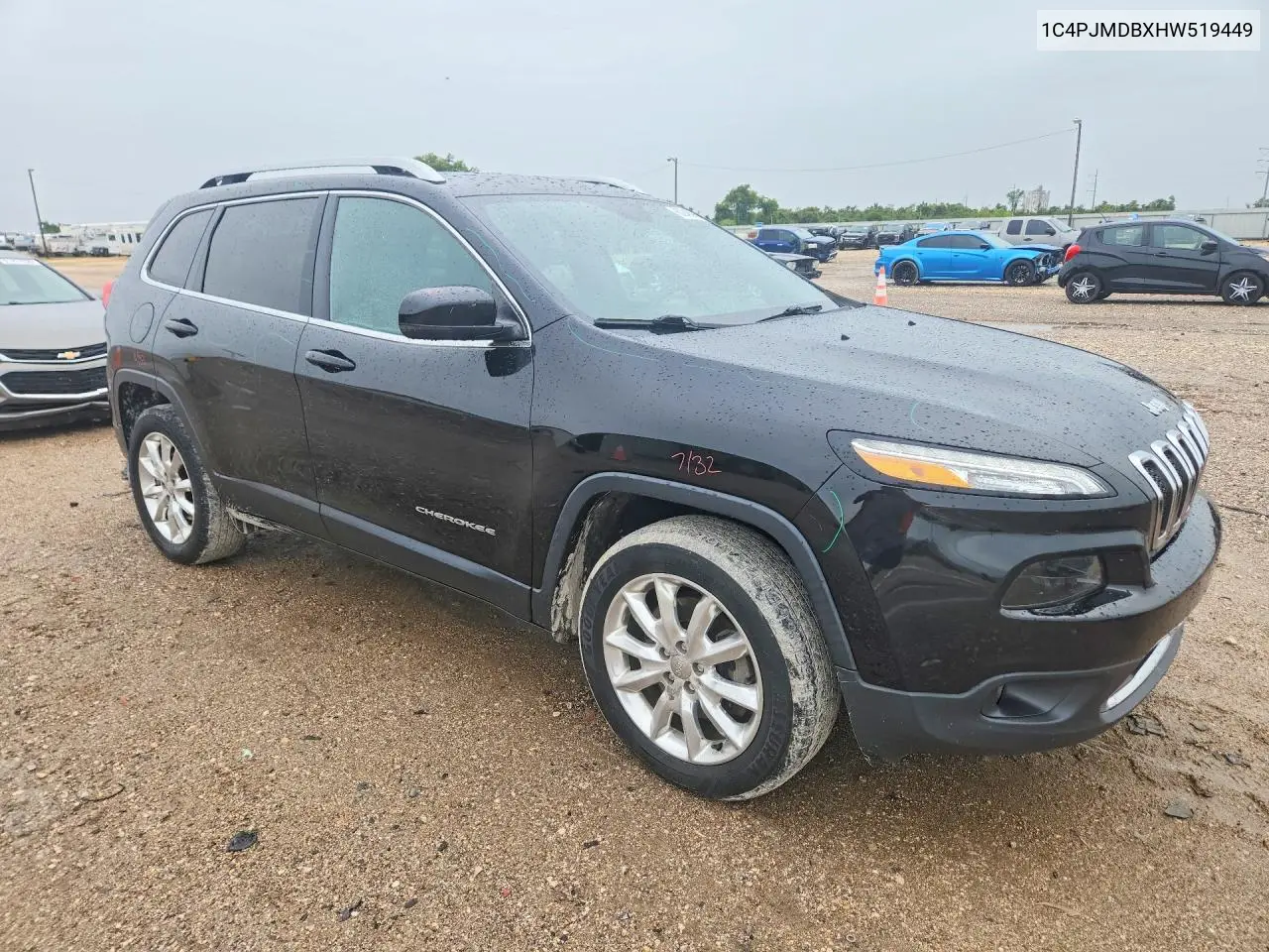 2017 Jeep Cherokee Limited VIN: 1C4PJMDBXHW519449 Lot: 60842996