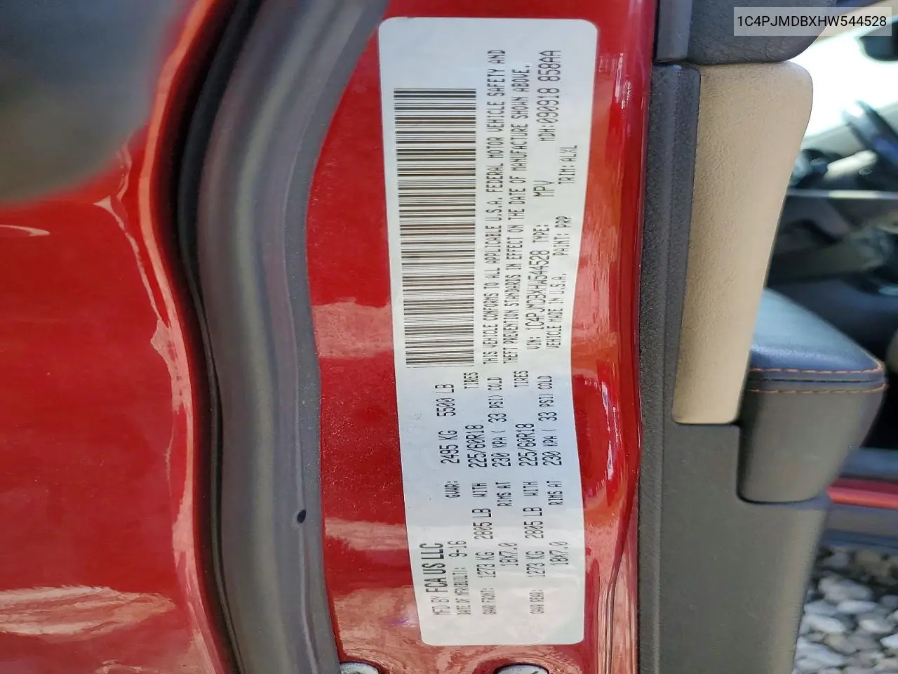 2017 Jeep Cherokee Limited VIN: 1C4PJMDBXHW544528 Lot: 60914756