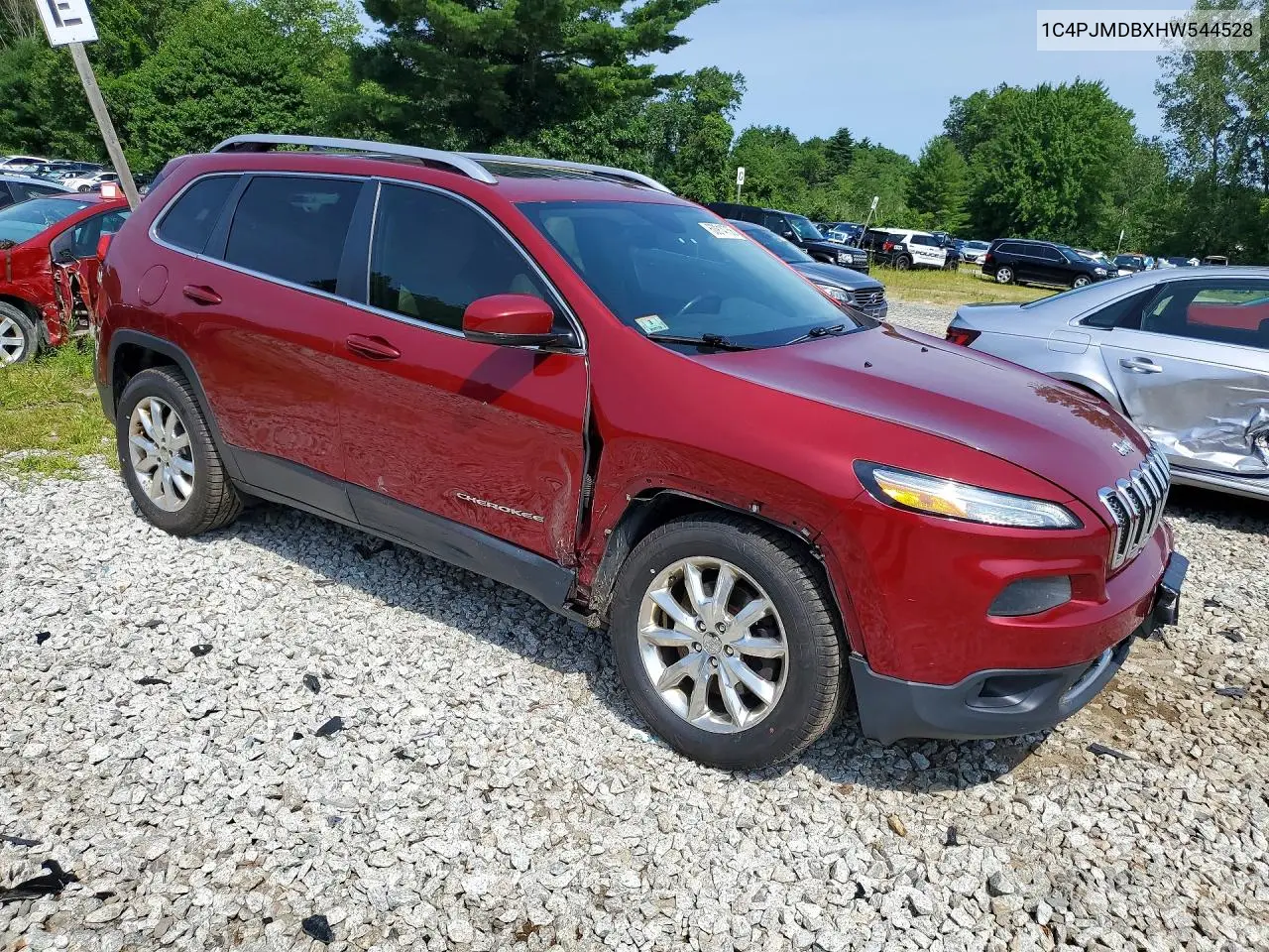 2017 Jeep Cherokee Limited VIN: 1C4PJMDBXHW544528 Lot: 60914756