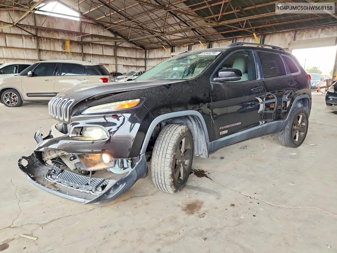 2017 Jeep Cherokee VIN: 1C4PJMCS0HW568158 Lot: 61545296