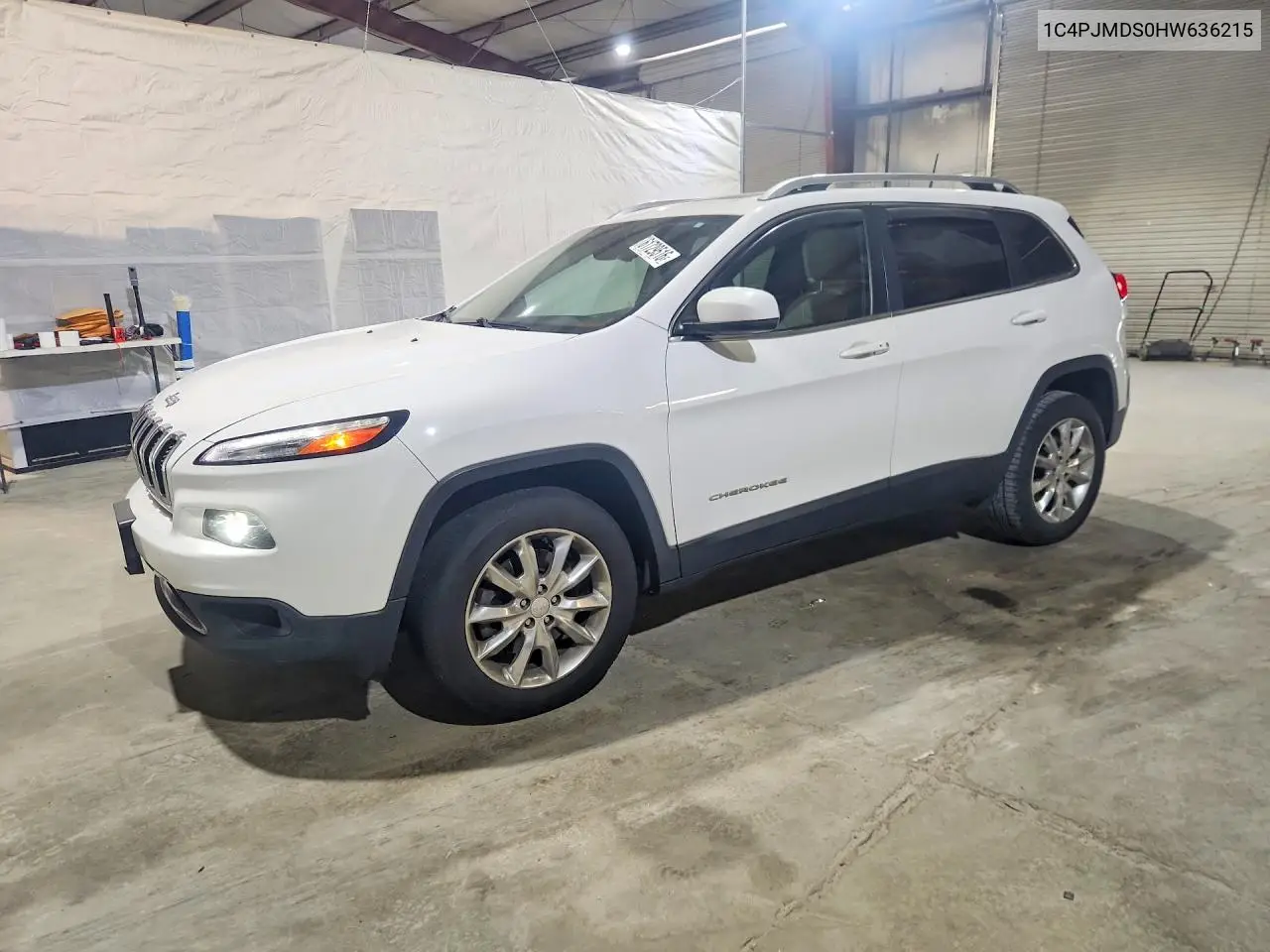 2017 Jeep Cherokee Limited VIN: 1C4PJMDS0HW636215 Lot: 61729516