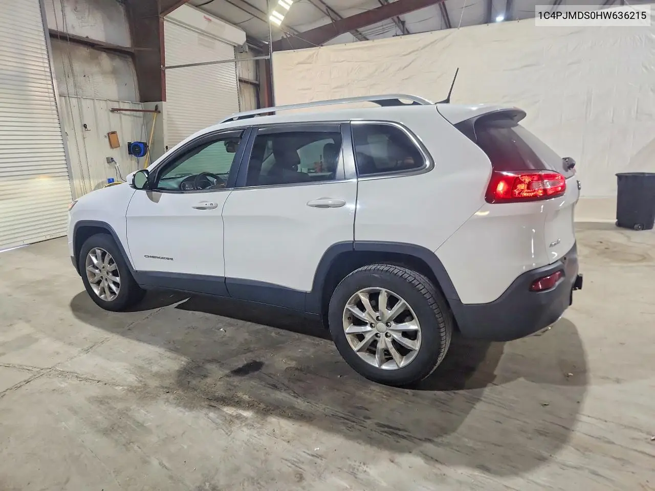 2017 Jeep Cherokee Limited VIN: 1C4PJMDS0HW636215 Lot: 61729516