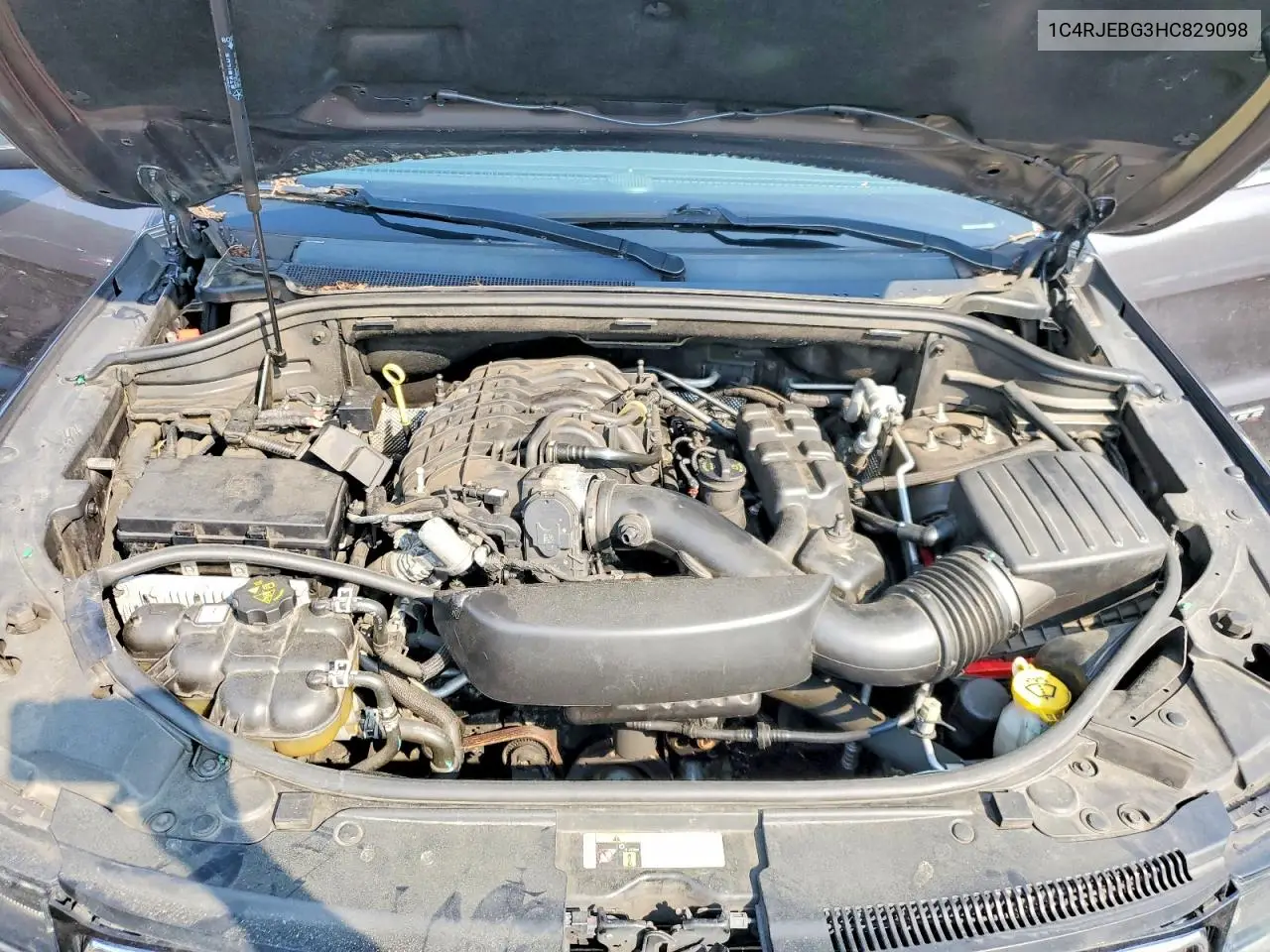 2017 Jeep Gran Cheor VIN: 1C4RJEBG3HC829098 Lot: 61900436