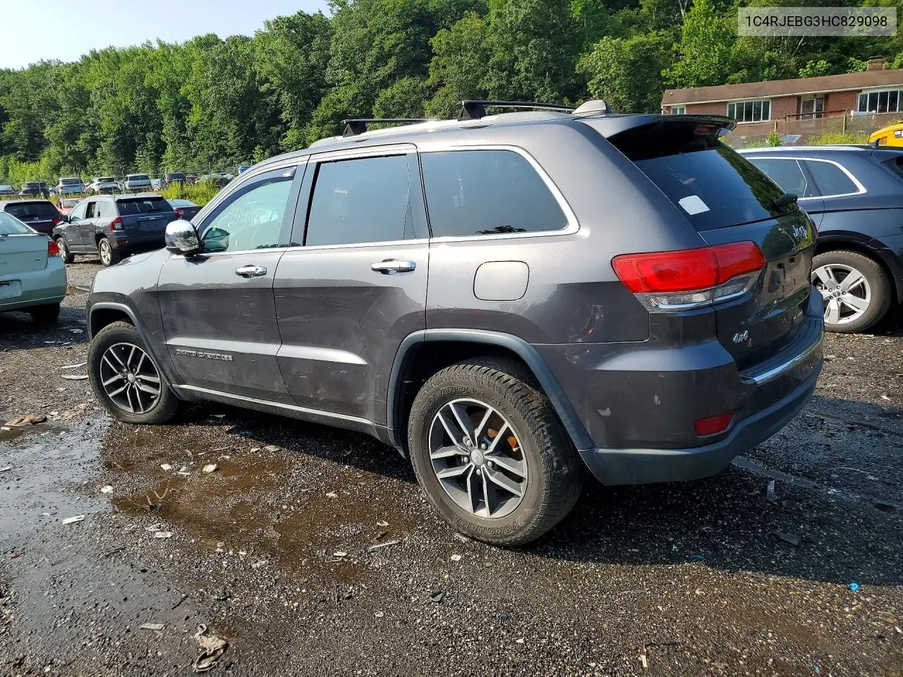 2017 Jeep Gran Cheor VIN: 1C4RJEBG3HC829098 Lot: 61900436
