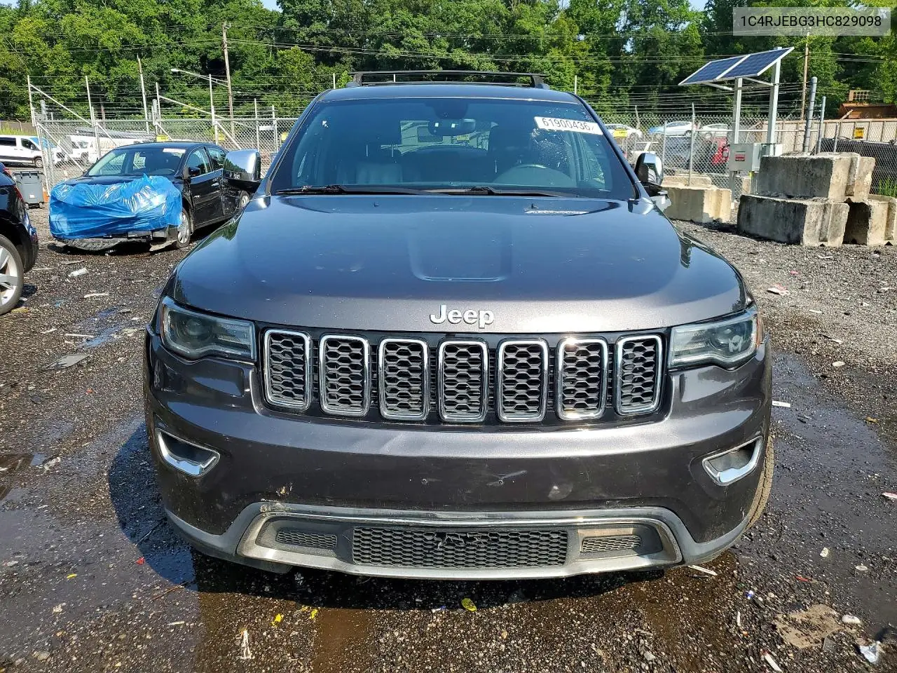 2017 Jeep Gran Cheor VIN: 1C4RJEBG3HC829098 Lot: 61900436