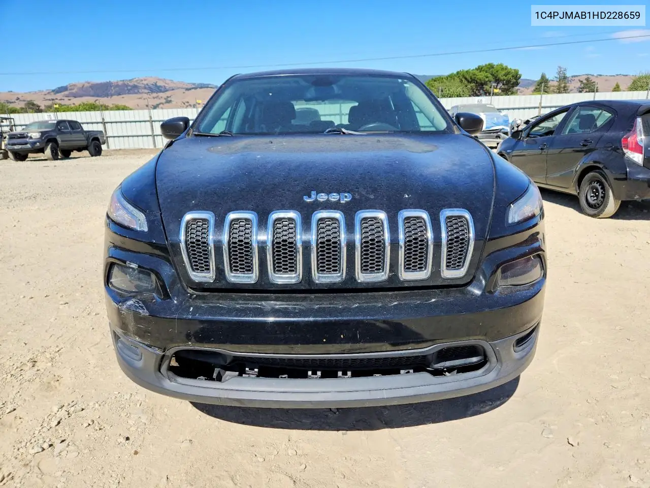 2017 Jeep Cherokee Sport VIN: 1C4PJMAB1HD228659 Lot: 61961076