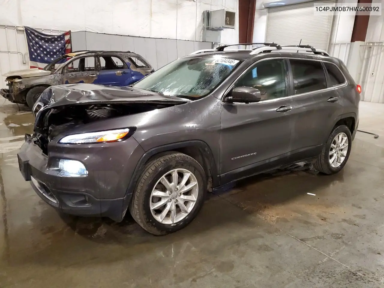 2017 Jeep Cherokee Limited VIN: 1C4PJMDB7HW600392 Lot: 62104346
