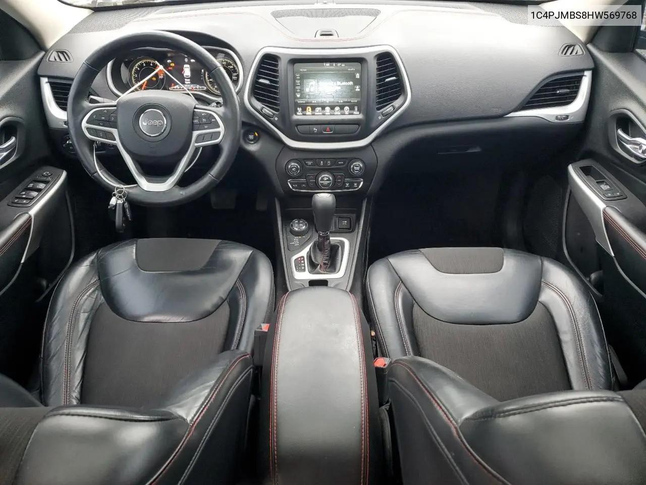 1C4PJMBS8HW569768 2017 Jeep Cherokee Trailhawk