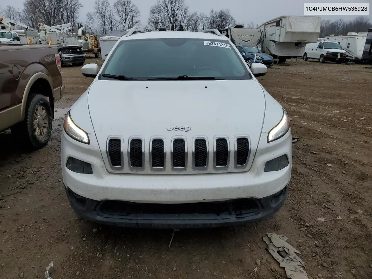 1C4PJMCB6HW536928 2017 Jeep Cherokee Latitude