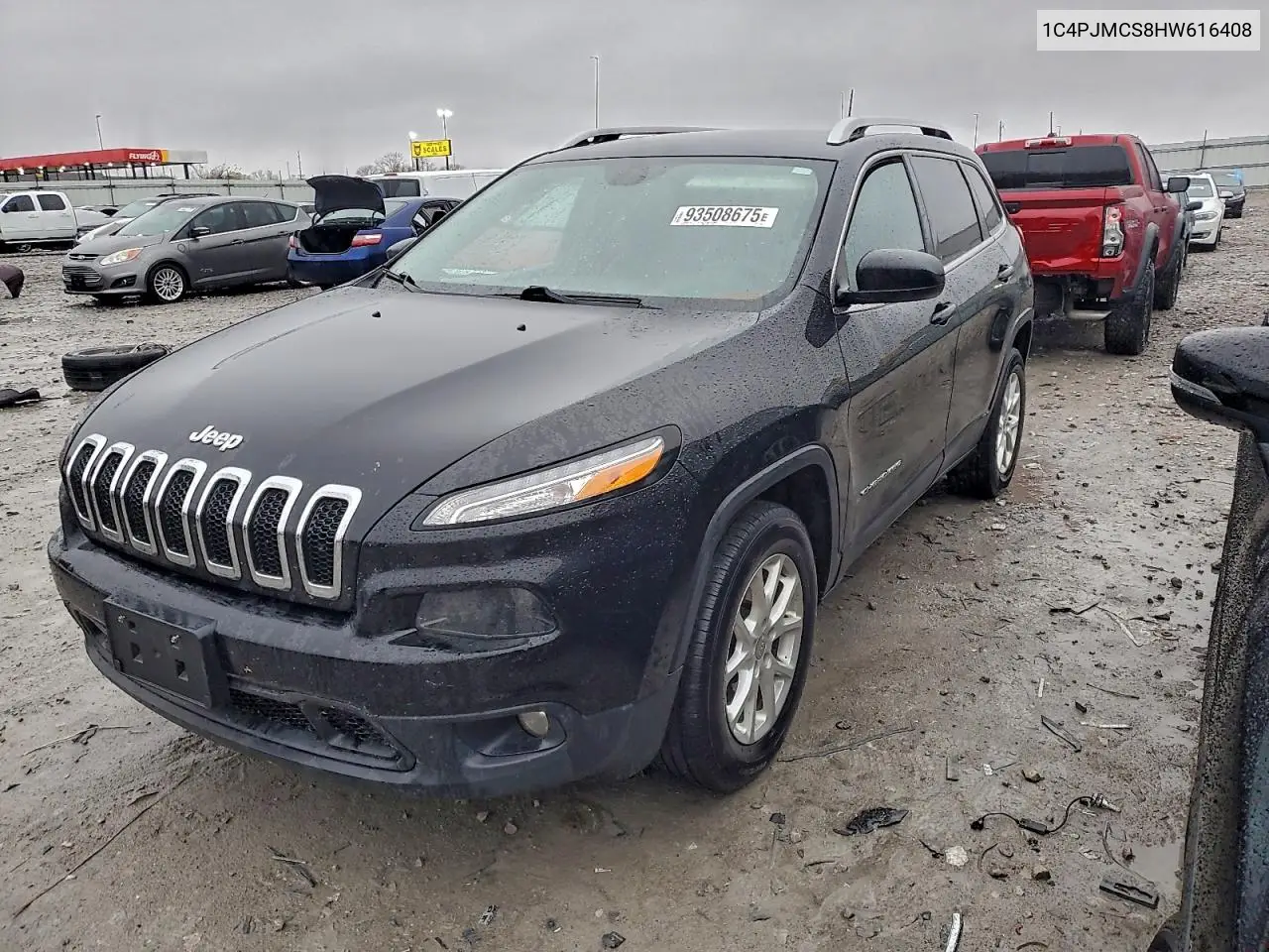 1C4PJMCS8HW616408 2017 Jeep Cherokee Latitude
