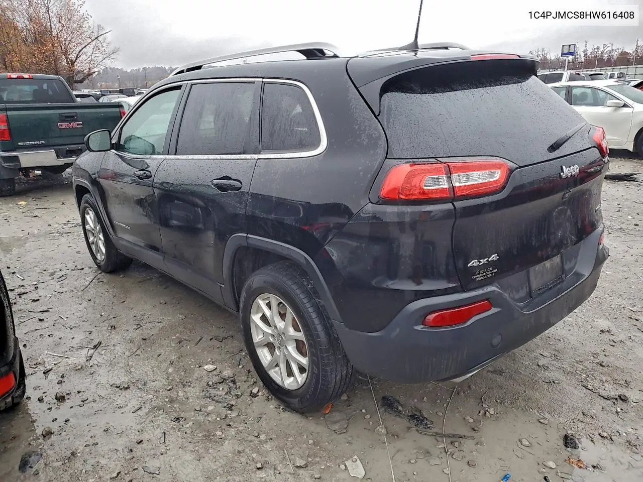 1C4PJMCS8HW616408 2017 Jeep Cherokee Latitude