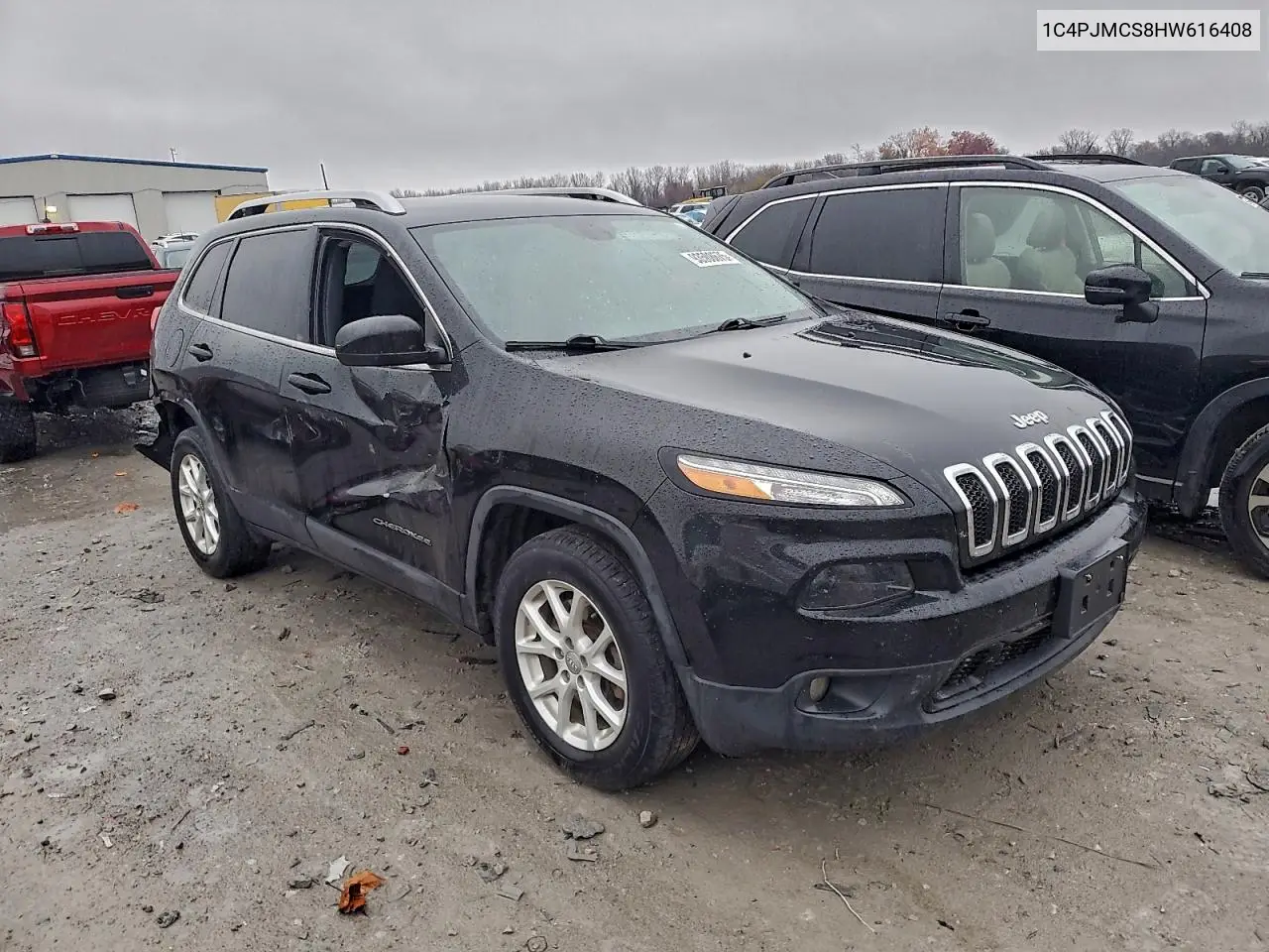 1C4PJMCS8HW616408 2017 Jeep Cherokee Latitude