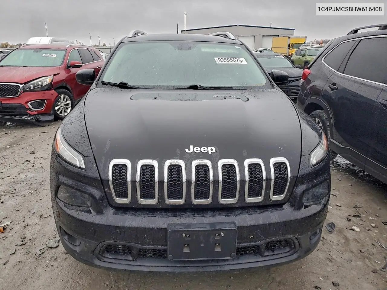 1C4PJMCS8HW616408 2017 Jeep Cherokee Latitude