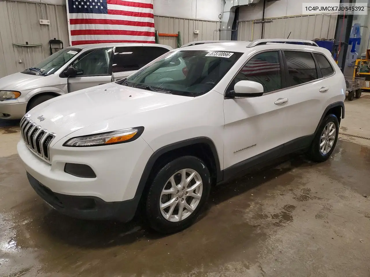 2018 Jeep Cherokee Latitude VIN: 1C4PJMCX7JD545392 Lot: 57370866