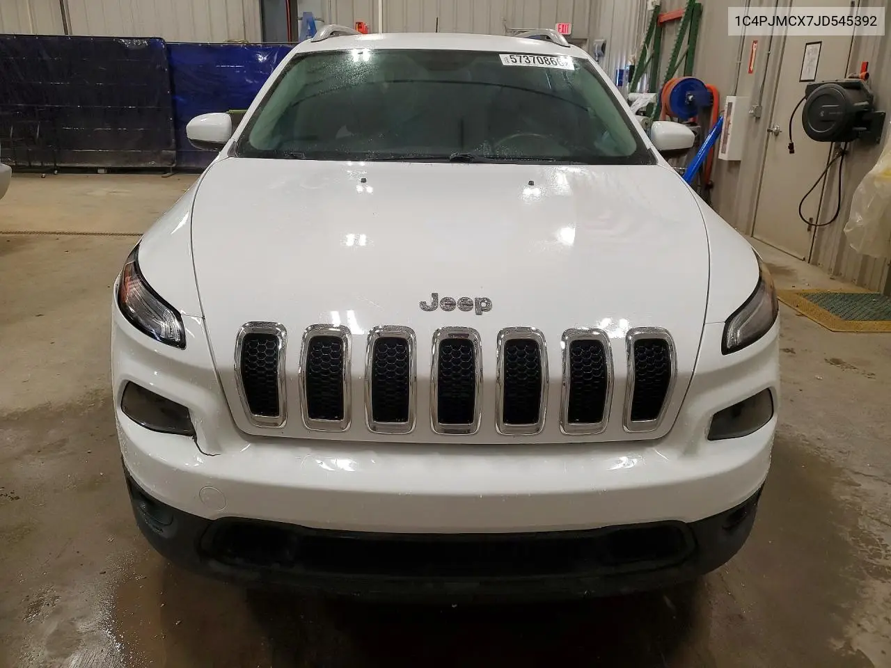 2018 Jeep Cherokee Latitude VIN: 1C4PJMCX7JD545392 Lot: 57370866