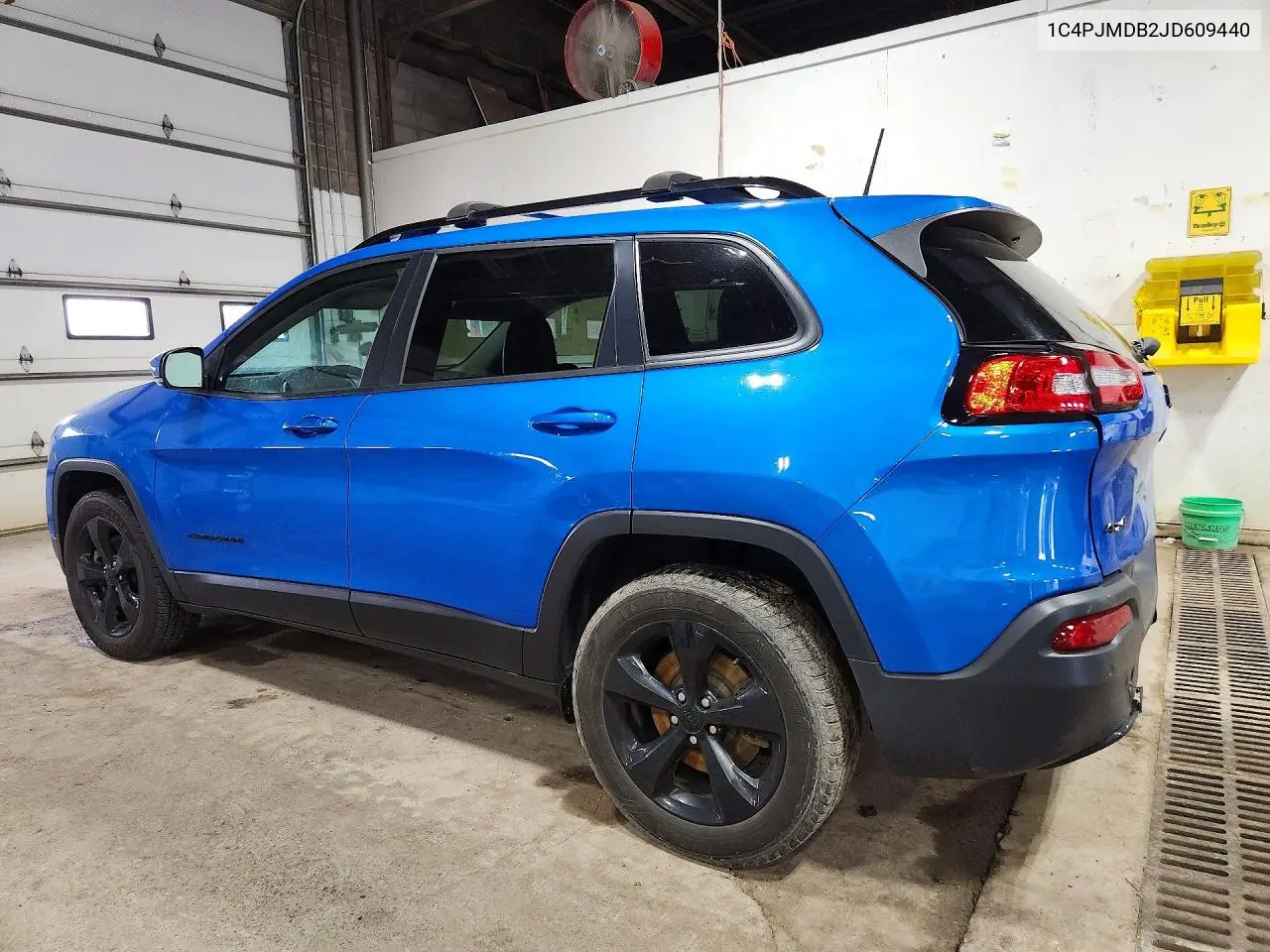 2018 Jeep Cherokee Limited VIN: 1C4PJMDB2JD609440 Lot: 60254846