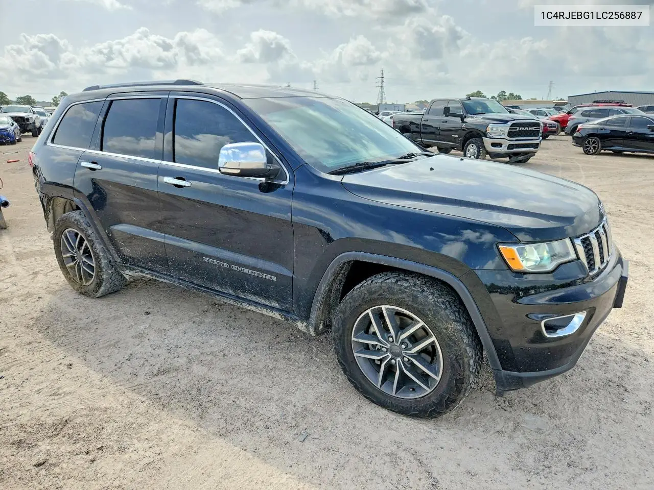 2018 Jeep Cherokee Chief VIN: 1C4RJEBG1LC256887 Lot: 61118966