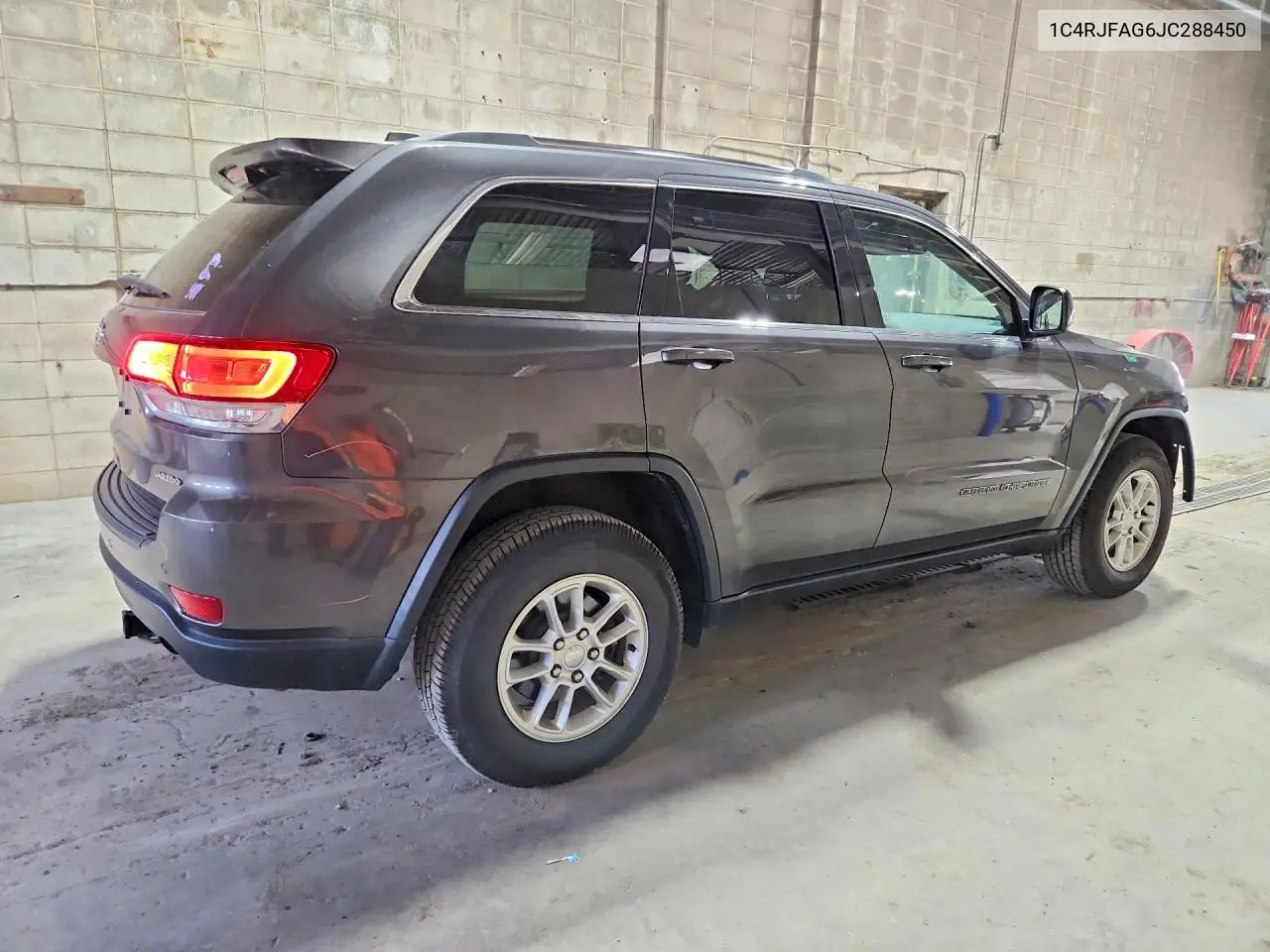 2018 Jeep Grand Cherokee Laredo VIN: 1C4RJFAG6JC288450 Lot: 61780426