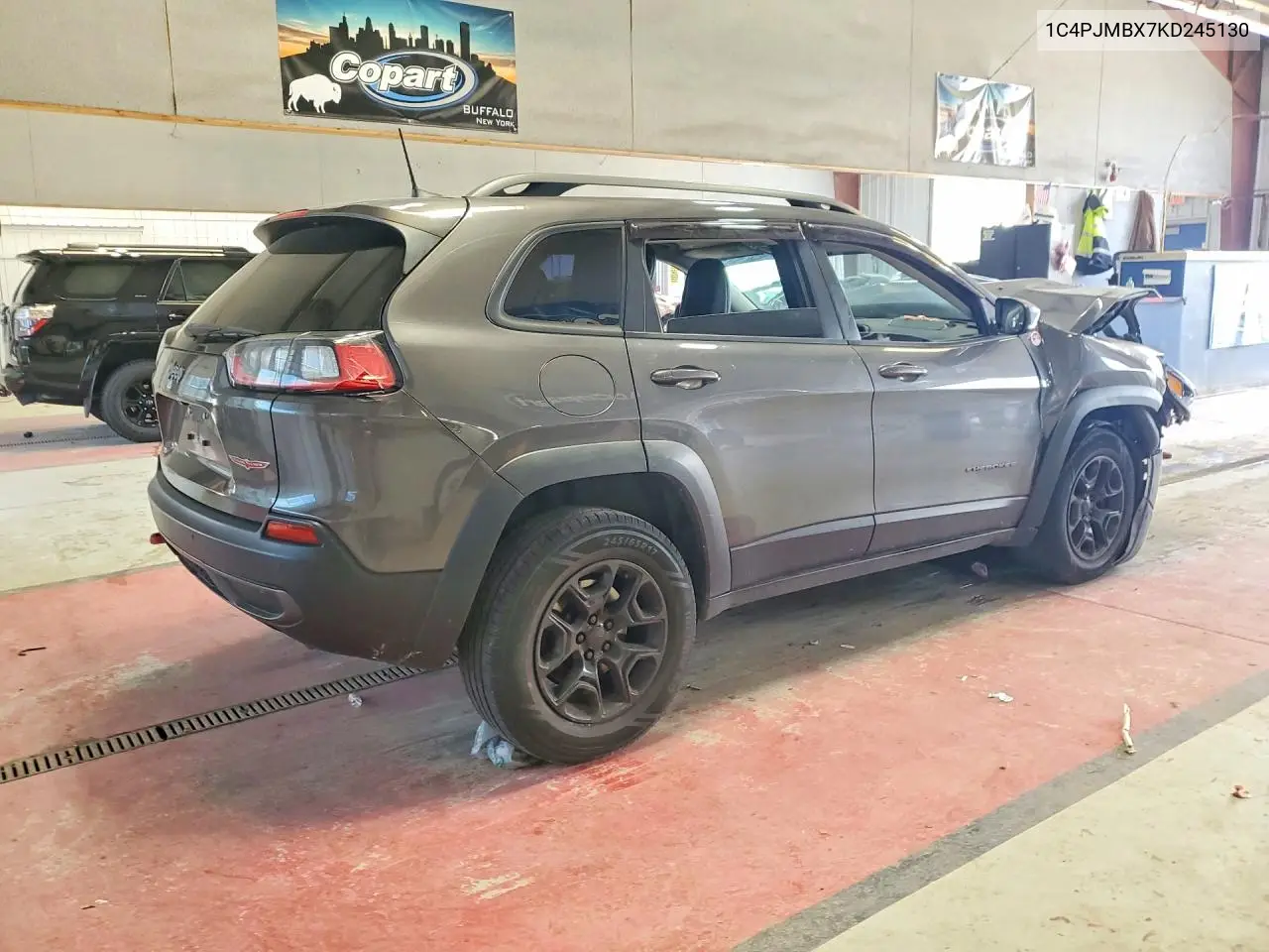 2019 Jeep Cherokee Trailhawk VIN: 1C4PJMBX7KD245130 Lot: 57850696