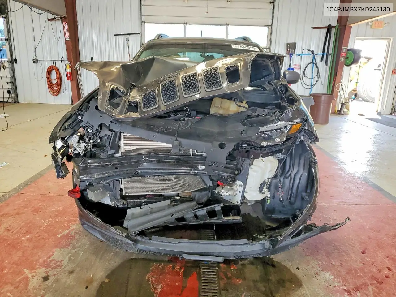 2019 Jeep Cherokee Trailhawk VIN: 1C4PJMBX7KD245130 Lot: 57850696