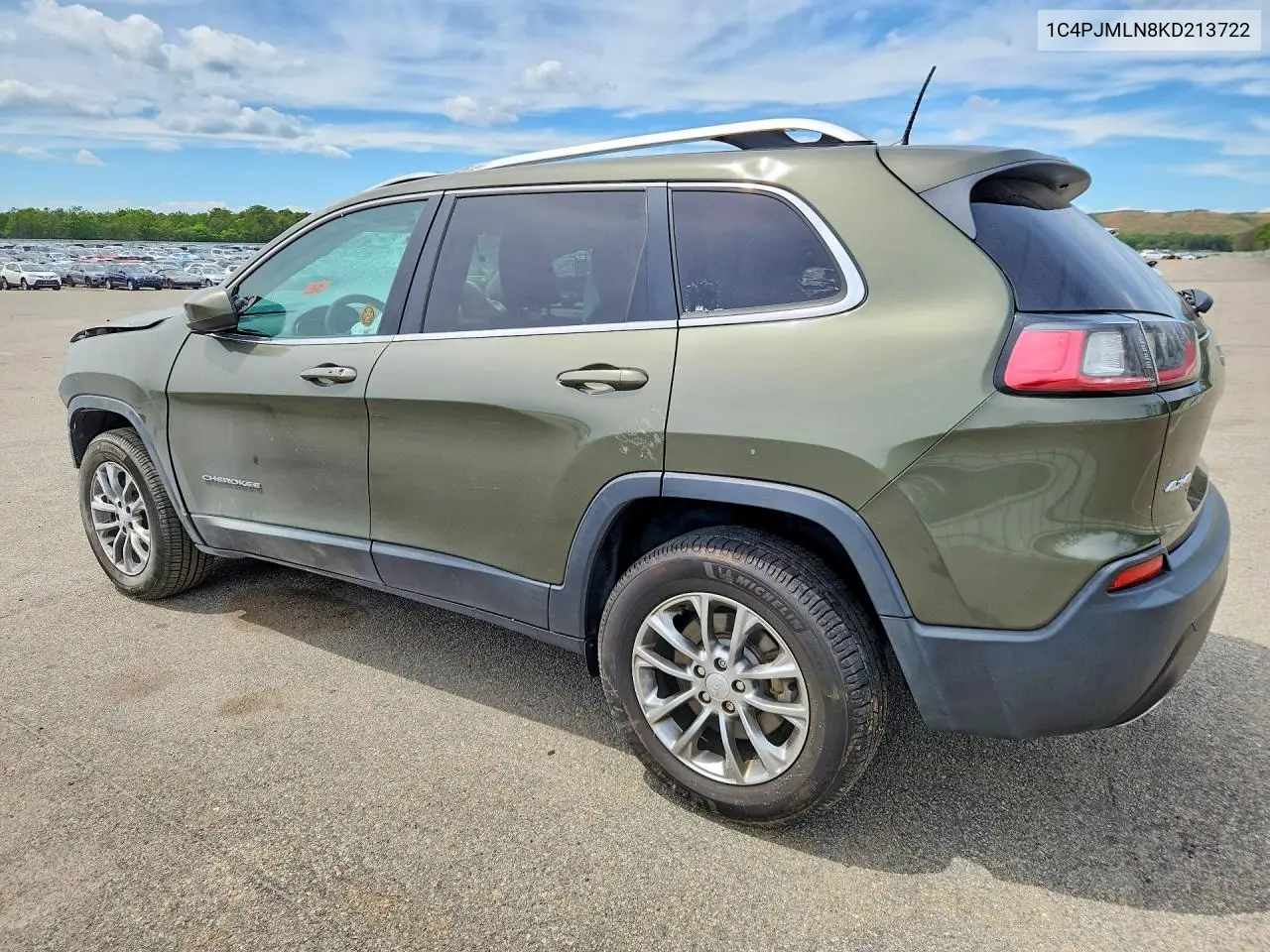 1C4PJMLN8KD213722 2019 Jeep Cherokee Latitude Plus