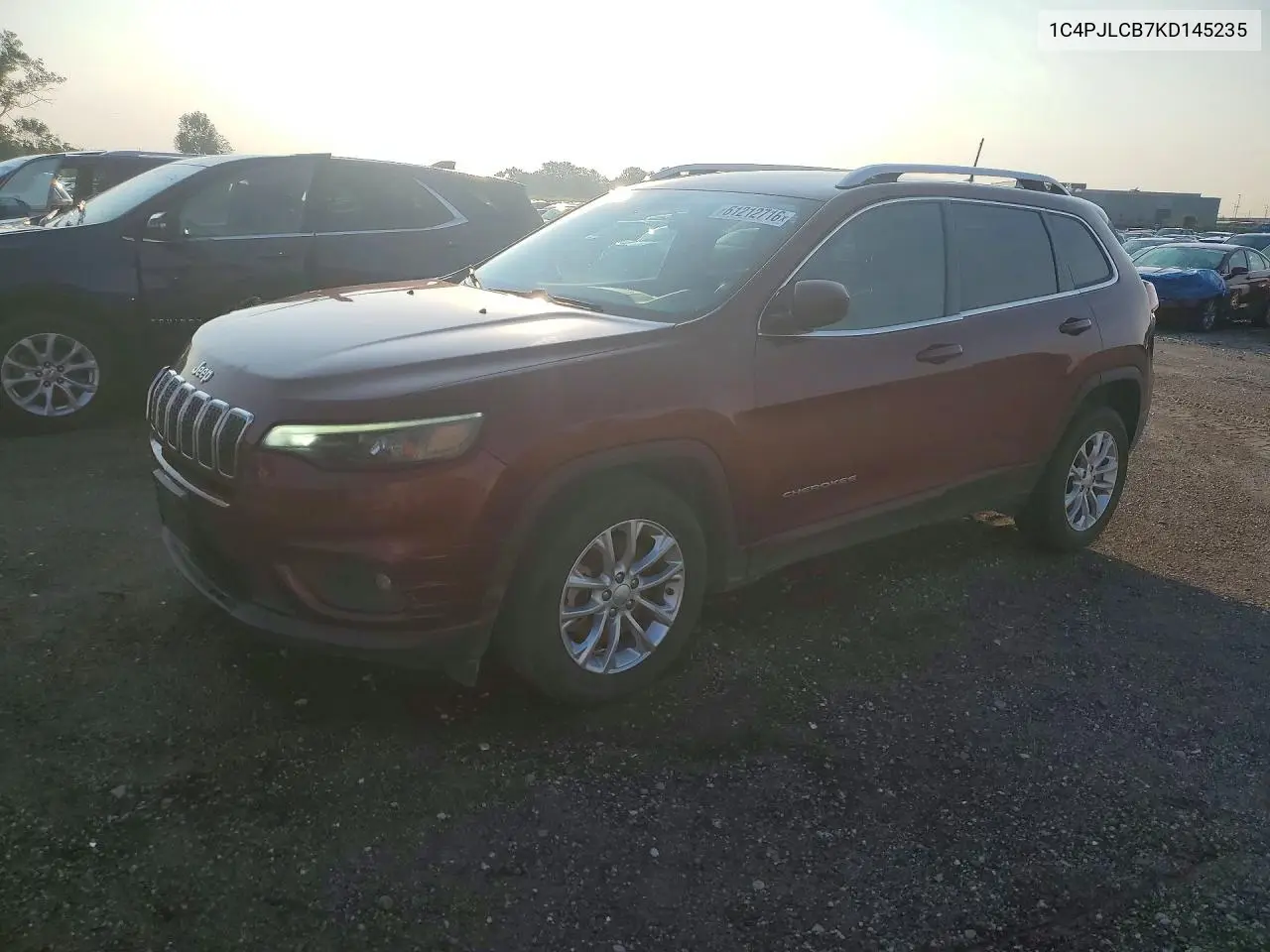 2019 Jeep Cherokee Latitude VIN: 1C4PJLCB7KD145235 Lot: 61212716