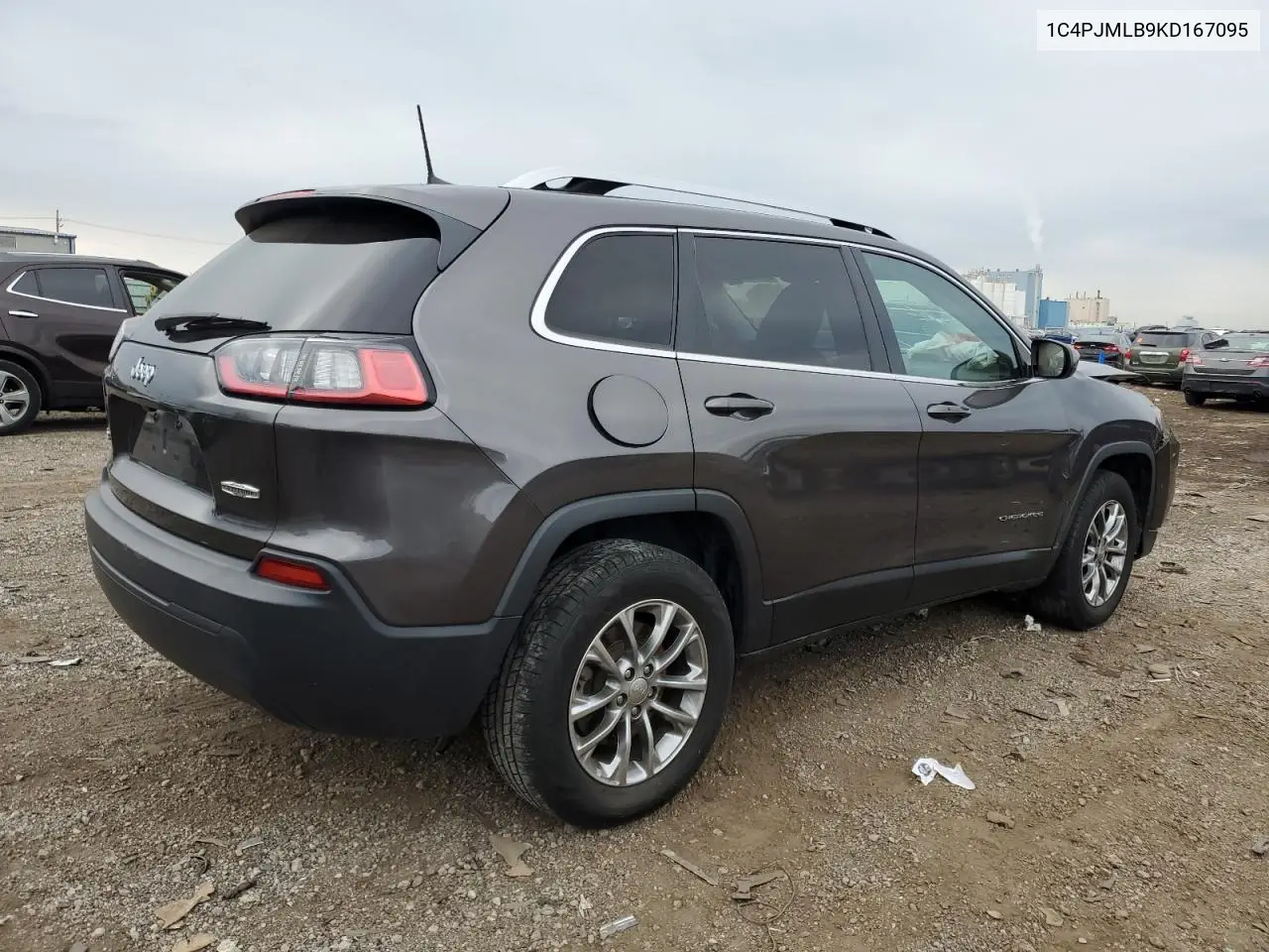 1C4PJMLB9KD167095 2019 Jeep Cherokee Latitude Plus