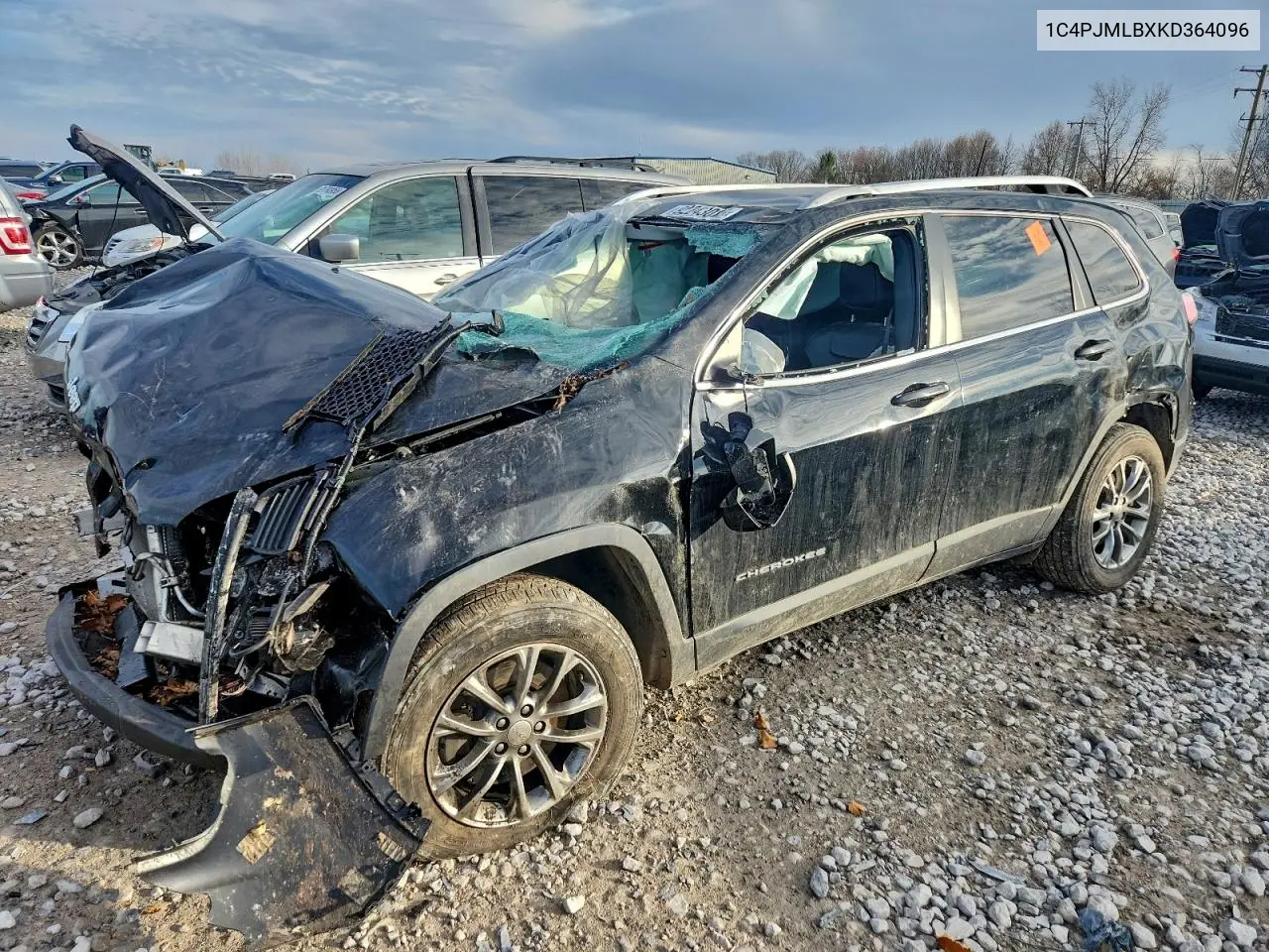 1C4PJMLBXKD364096 2019 Jeep Cherokee Latitude Plus