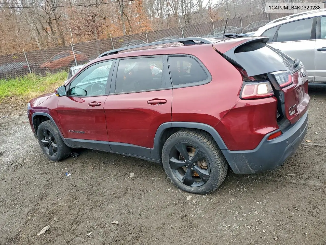 1C4PJMLB4KD320238 2019 Jeep Cherokee Latitude Plus