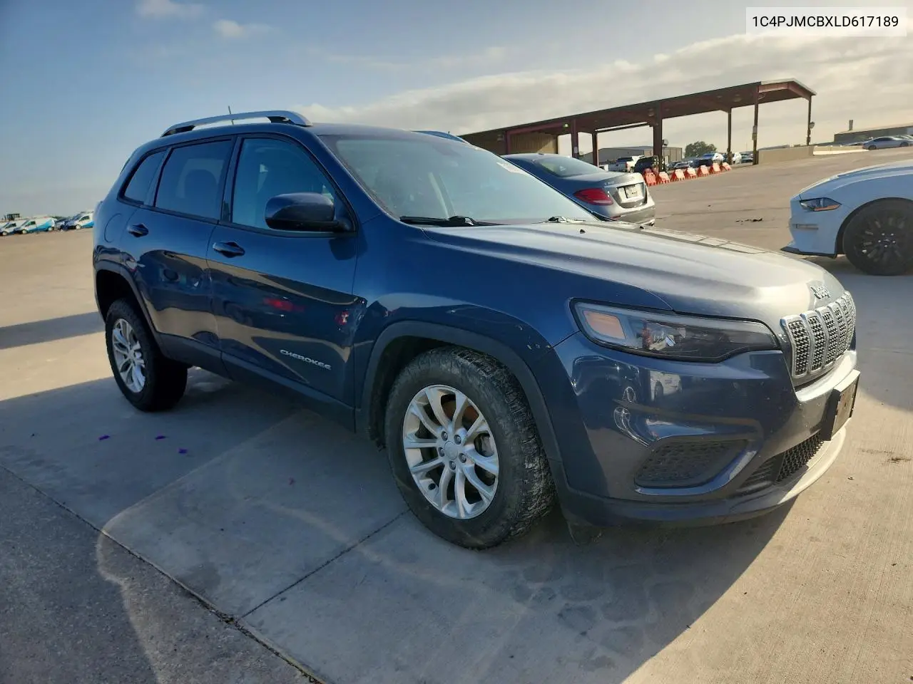 2020 Jeep Chereokee VIN: 1C4PJMCBXLD617189 Lot: 59608116