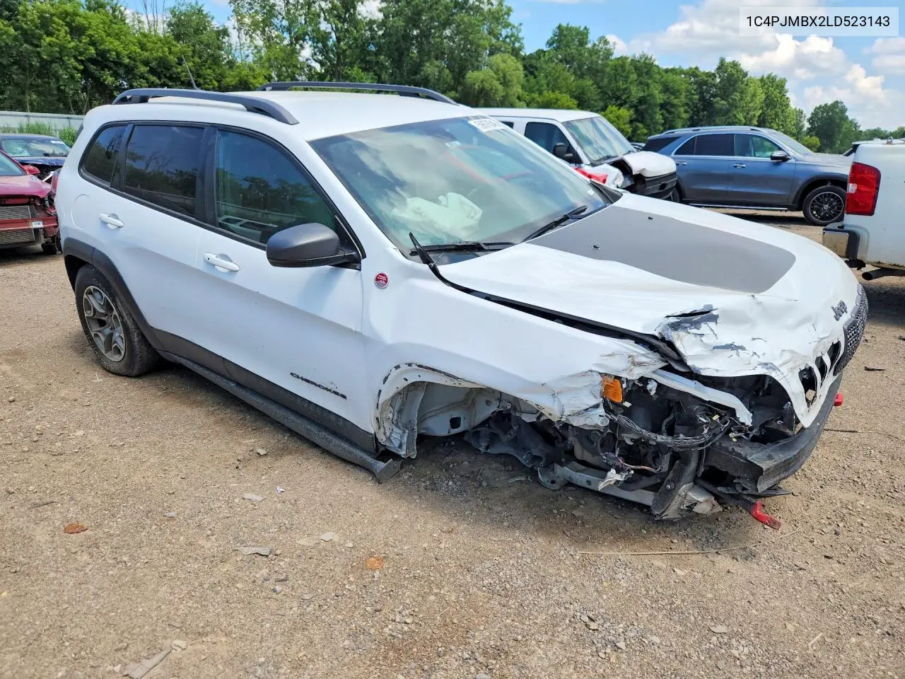 2020 Jeep Cherokee Trailhawk VIN: 1C4PJMBX2LD523143 Lot: 59676346