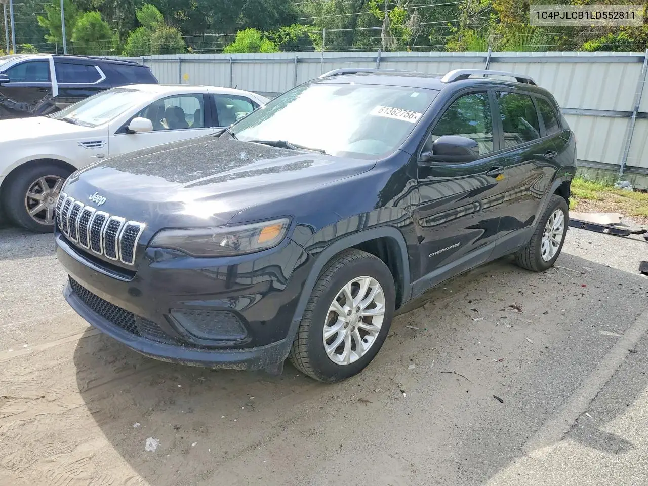 2020 Jeep Cherokee Latitude VIN: 1C4PJLCB1LD552811 Lot: 61362756